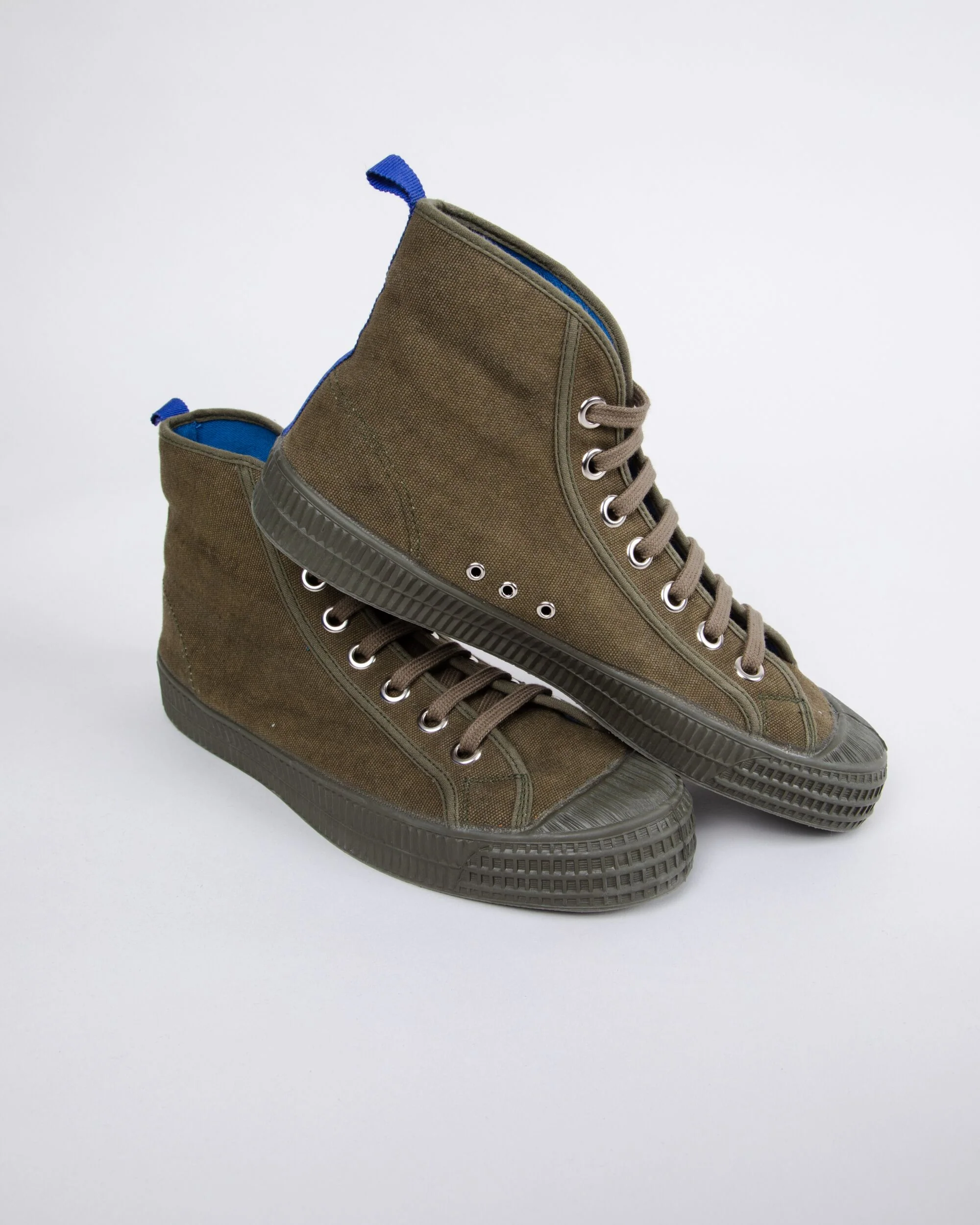 Brava x Novesta Star Dribble Kakhi Shoes