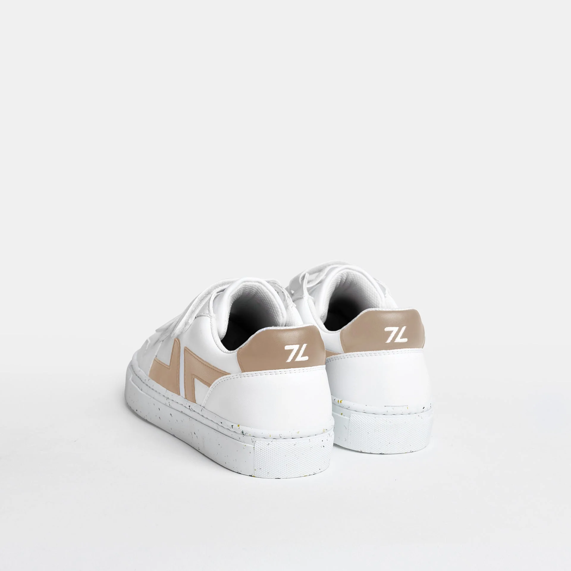 Alpha Velcro Beige Sneakers
