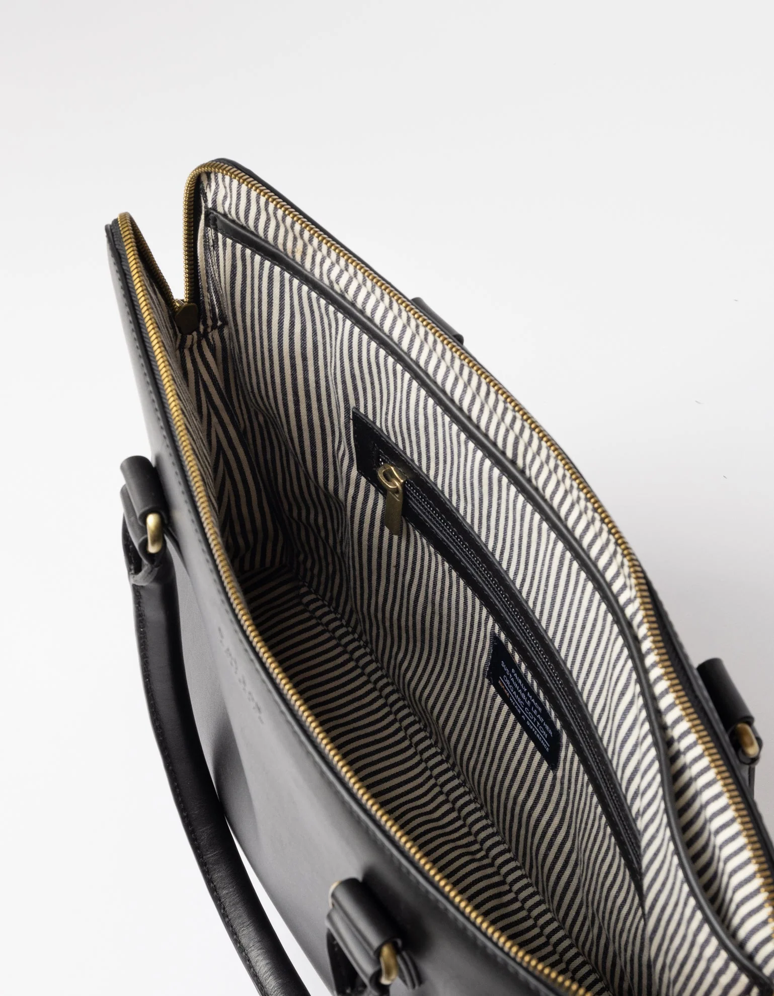 Hayden Classic Leather Bag Black