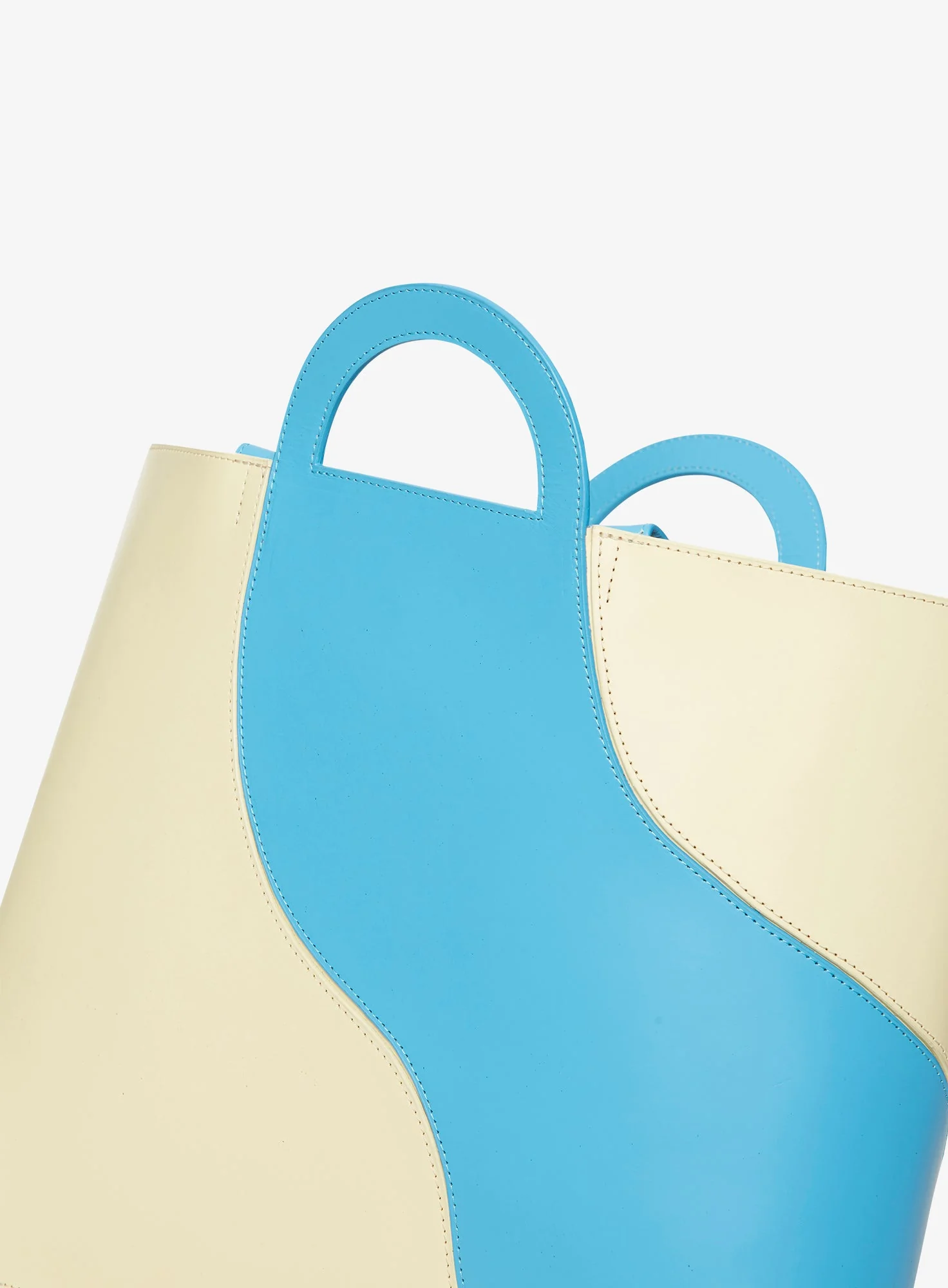 Container Bag Leah Blue Butter