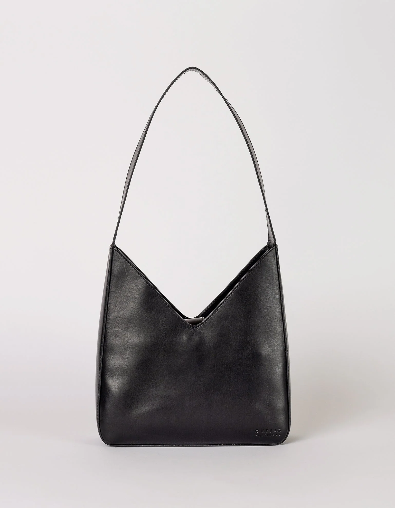 Vicky Black Classic Leather