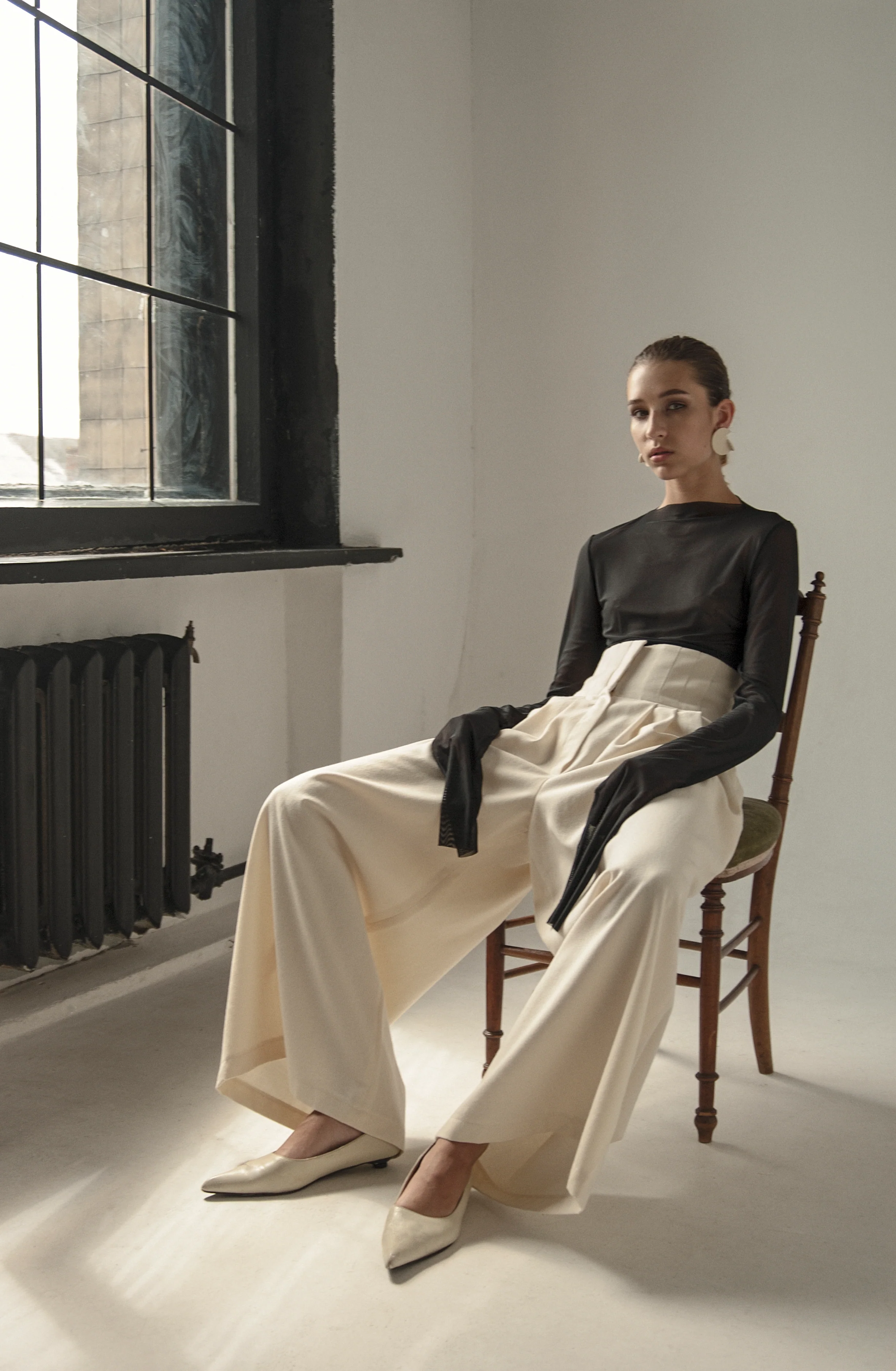 Transparent Endless Sleeves Top Black