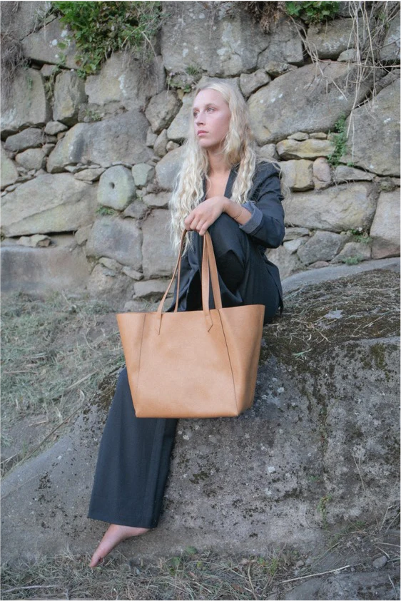 Totissimo Shoulder Vegan Bag Camel