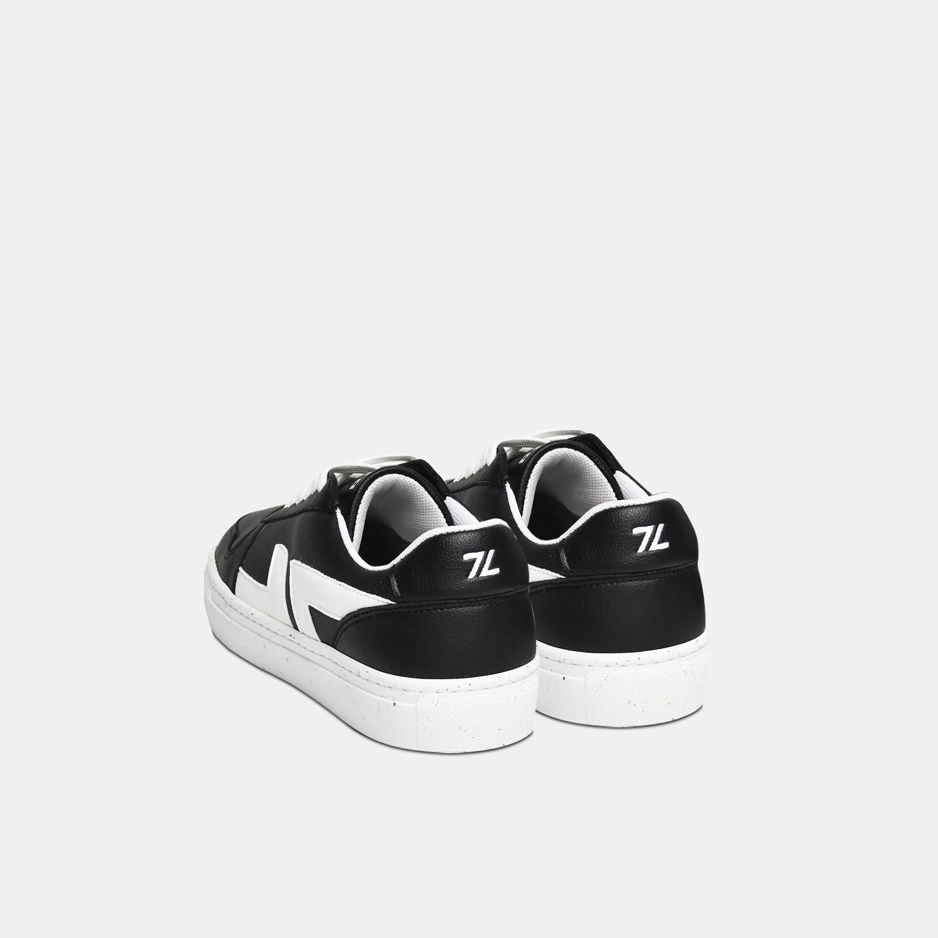 Alpha Prima Sneakers