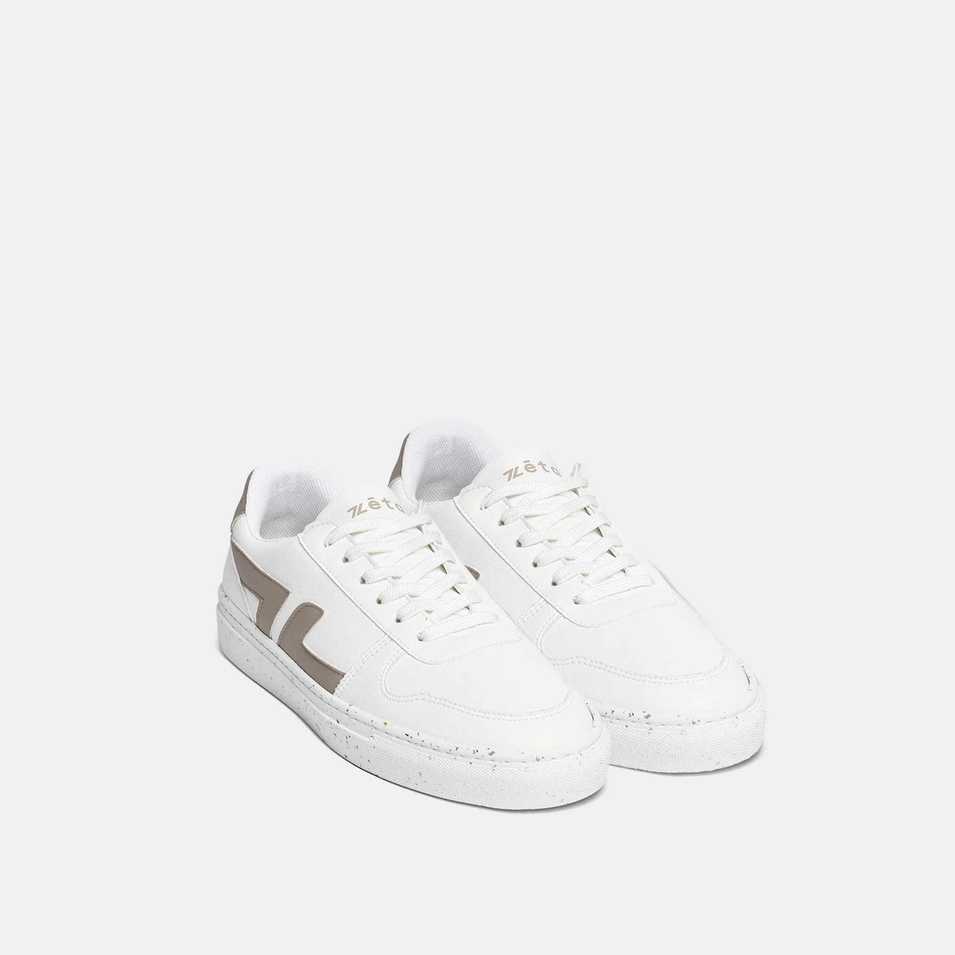 Alpha Beige Sneakers