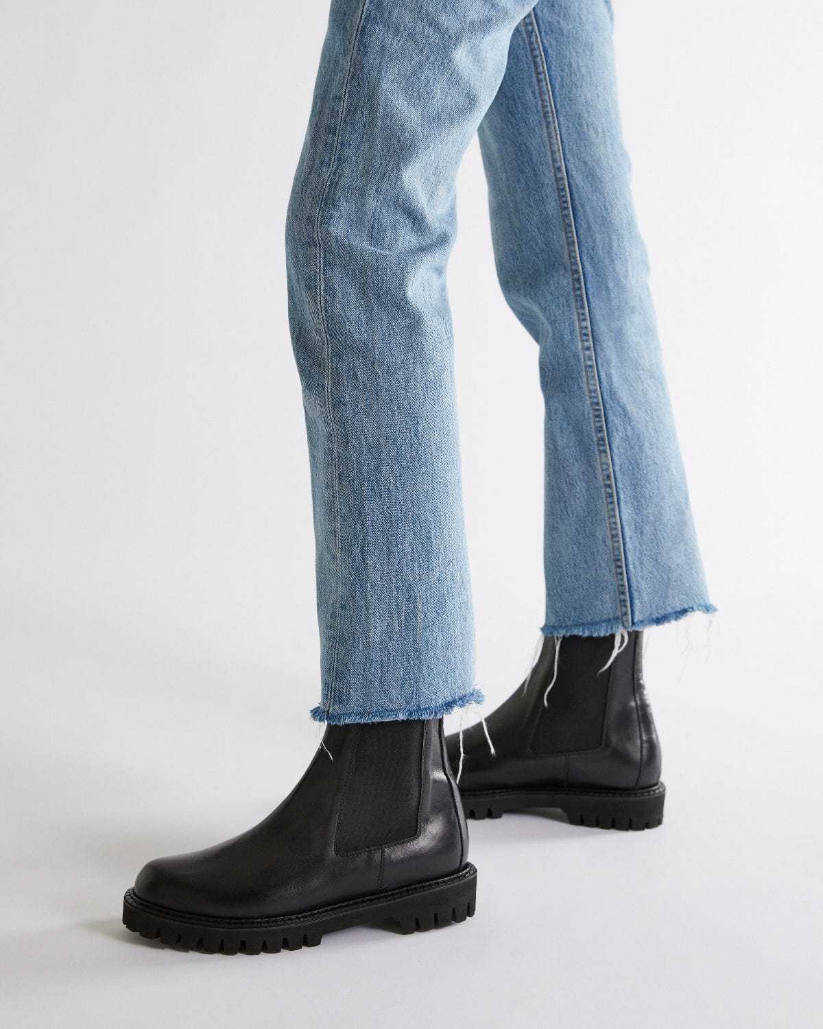 The Leather Lug Sole Black