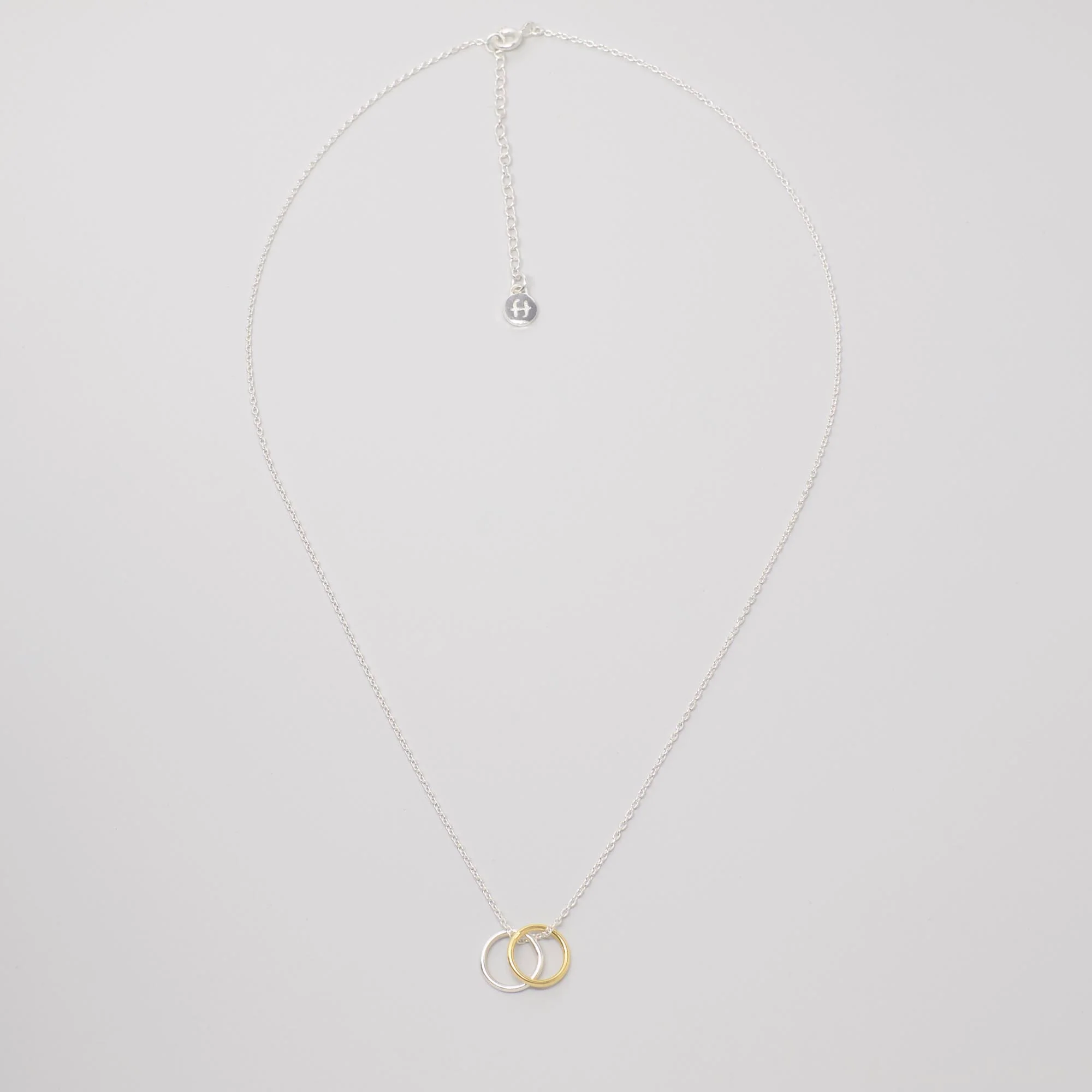 Bicolor Circle Necklace