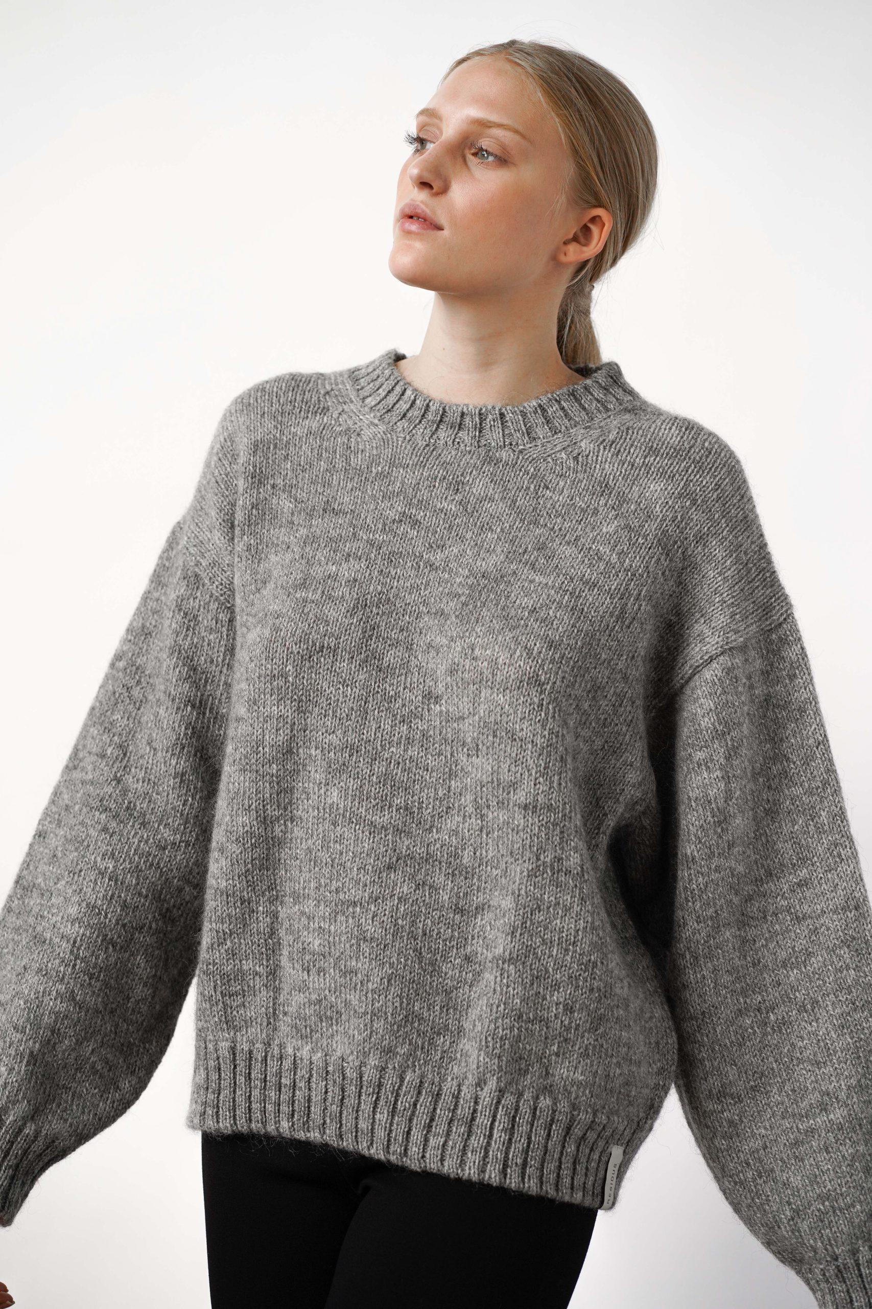 Ire Knitted Sweater Grey