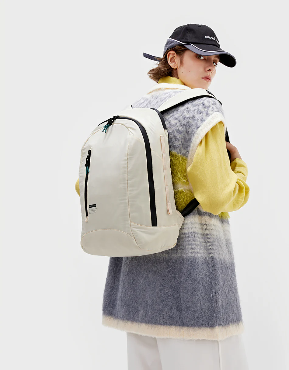 Lightweight Backpack Off White