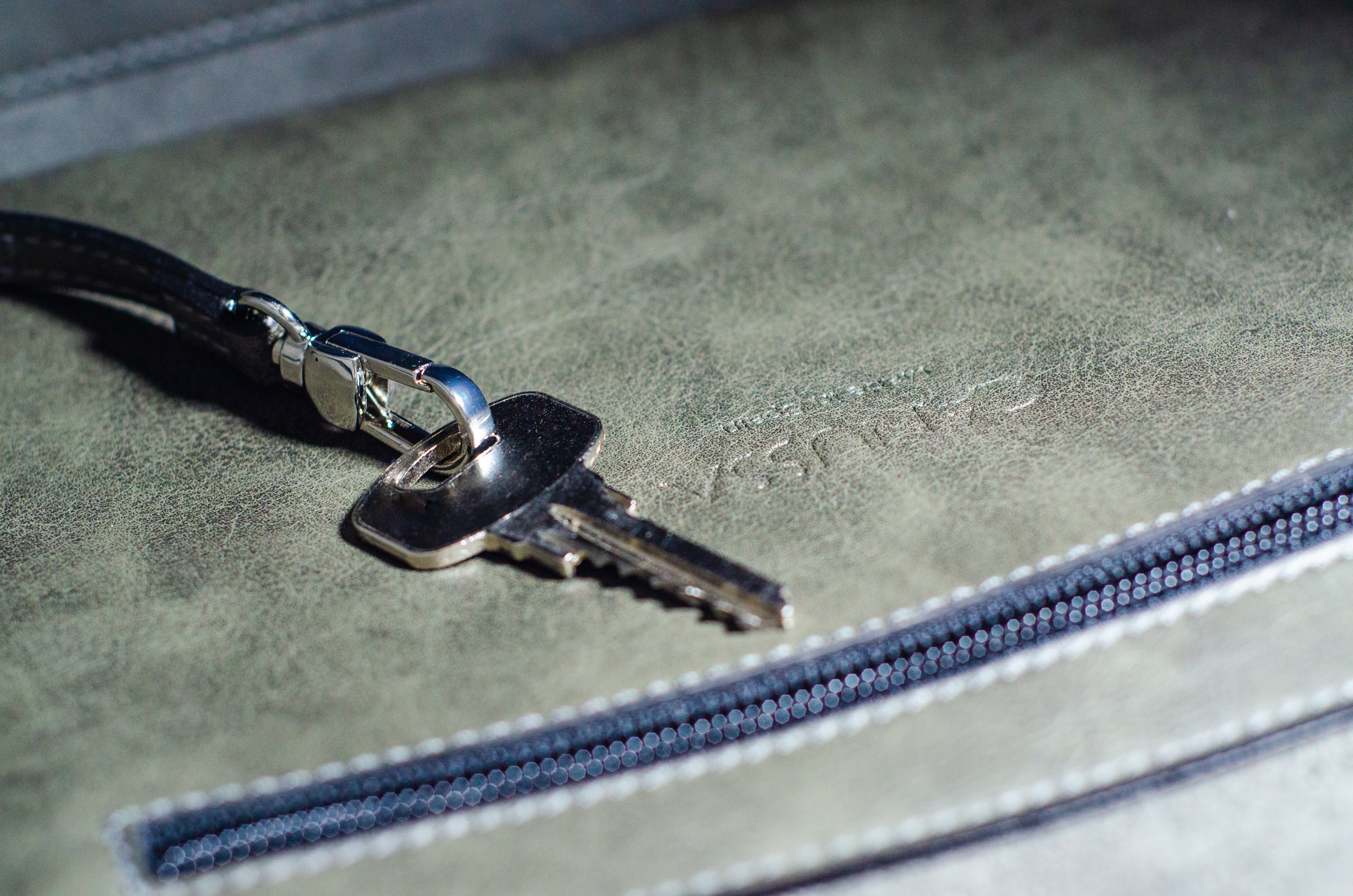 Totissimo Grey Shoulder Vegan Bag