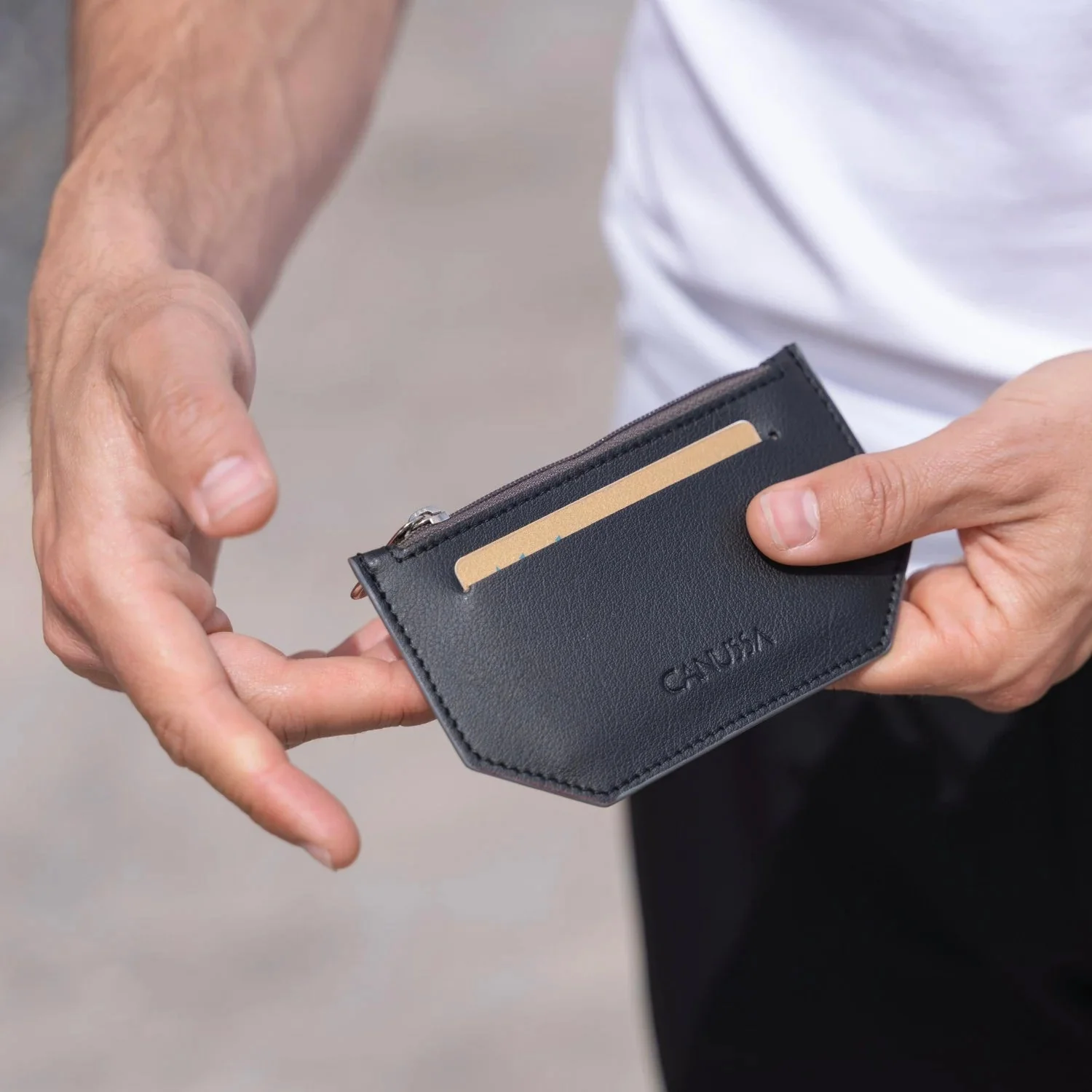 Minimal Purse Black / Grey