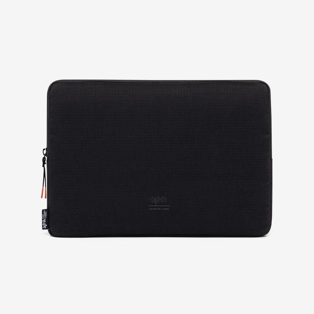 Capture Laptop Case 13
