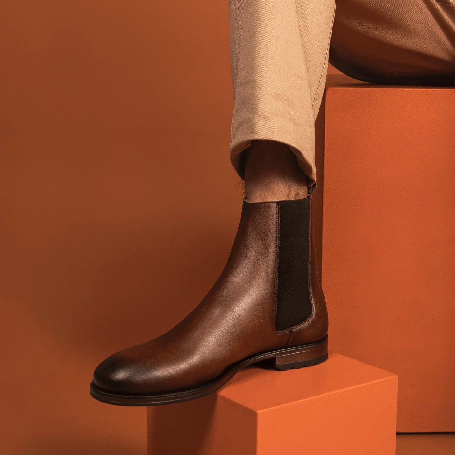 Basti Vegan Chelsea Ankle Boot Brown