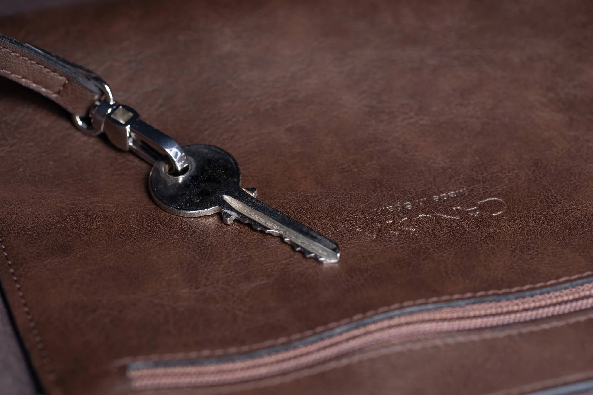 Totissimo Shoulder Vegan Bag Brown