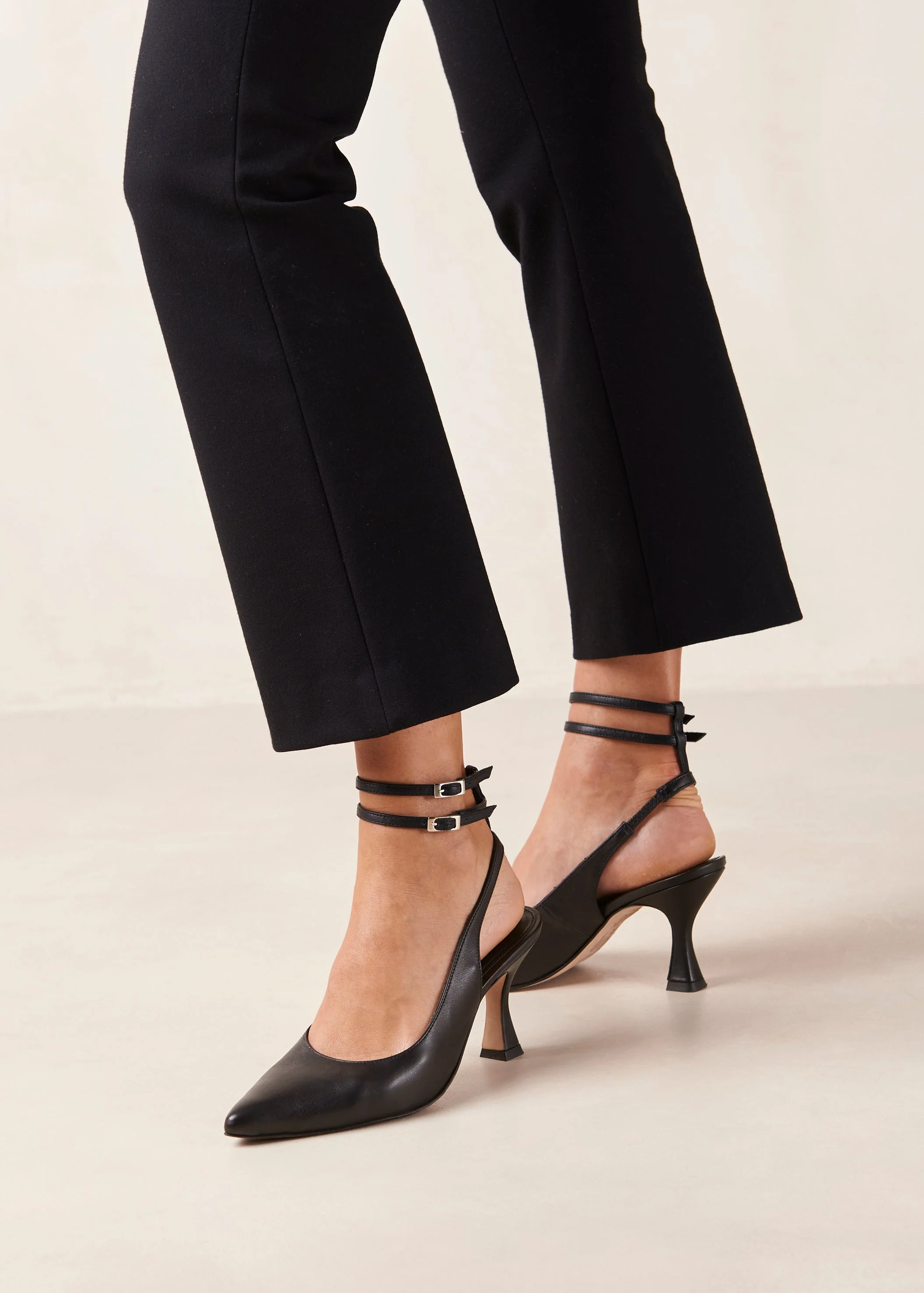 Louise Leather Pumps Black