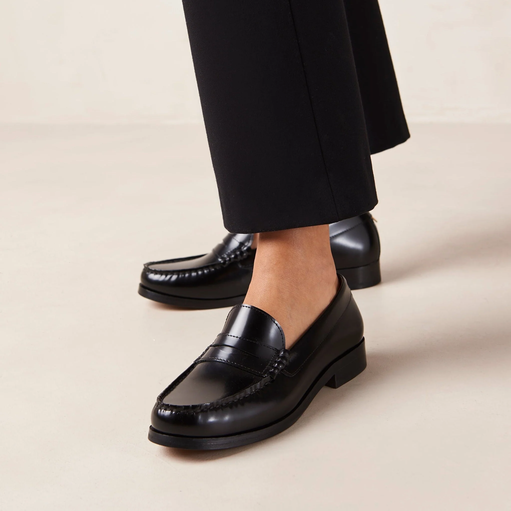 Rivet Leather Loafers Black