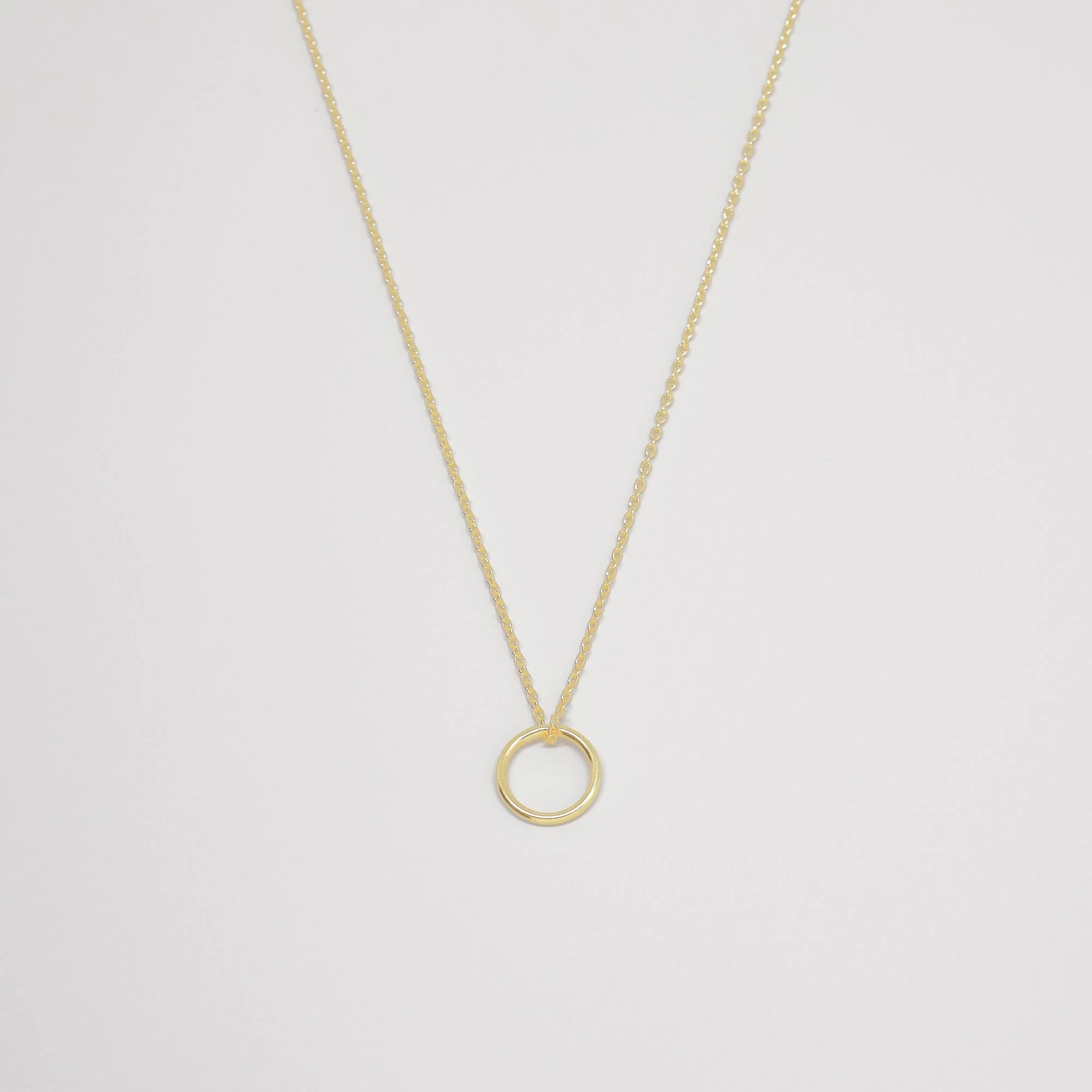 Medium Circle Necklace
