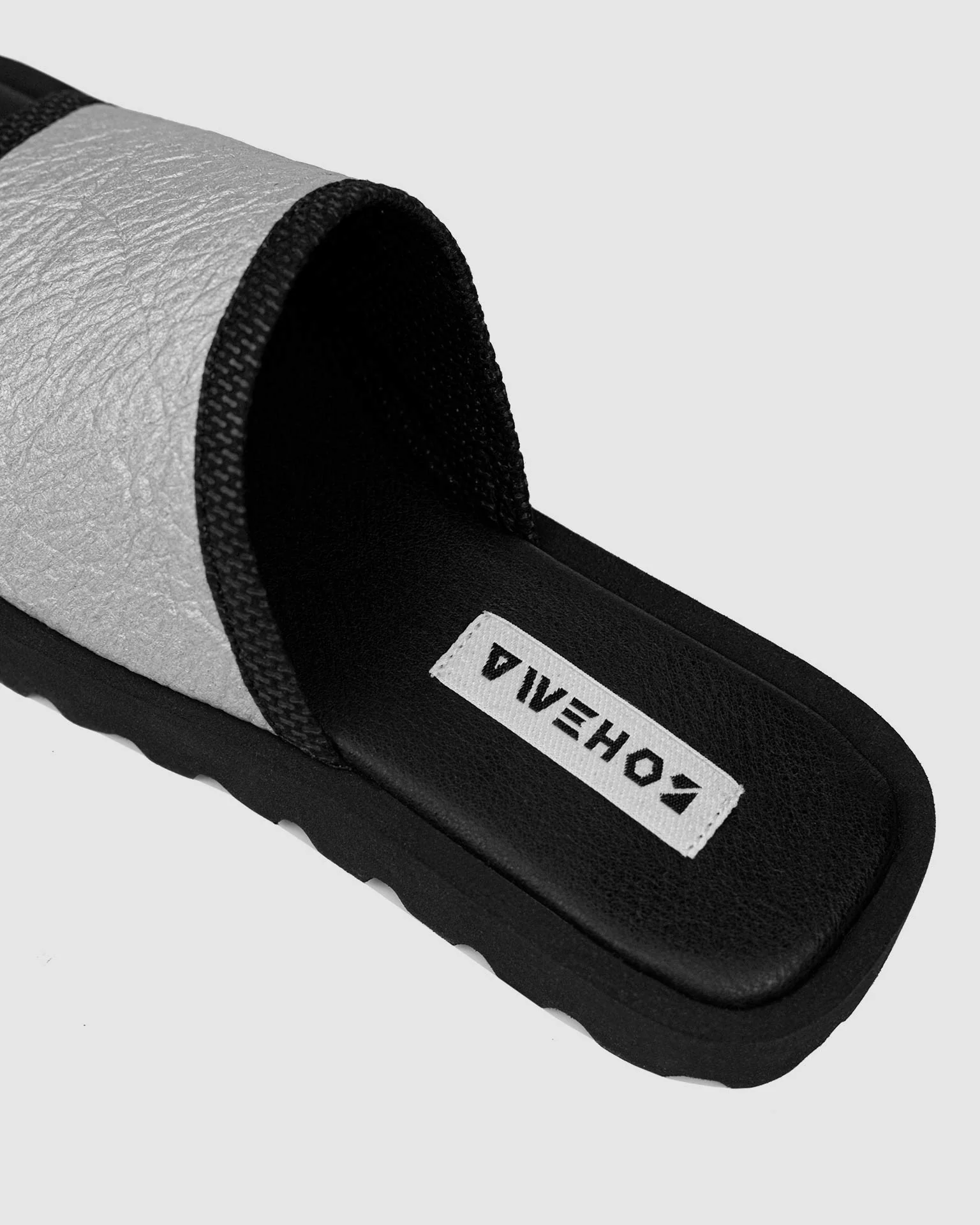 Pina Flat Slides Pinatex®