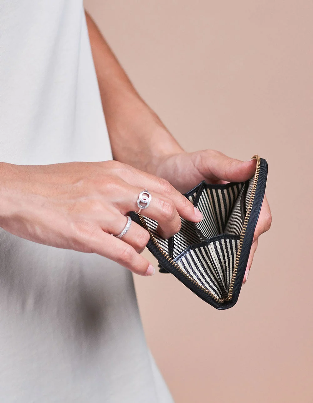 Laura Coin Purse Classic Croco Black