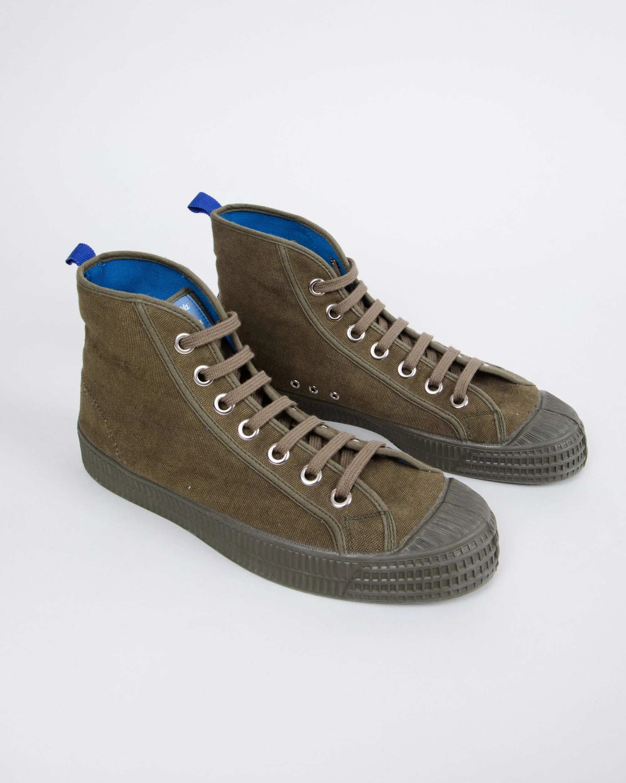 Brava x Novesta Star Dribble Kakhi Shoes