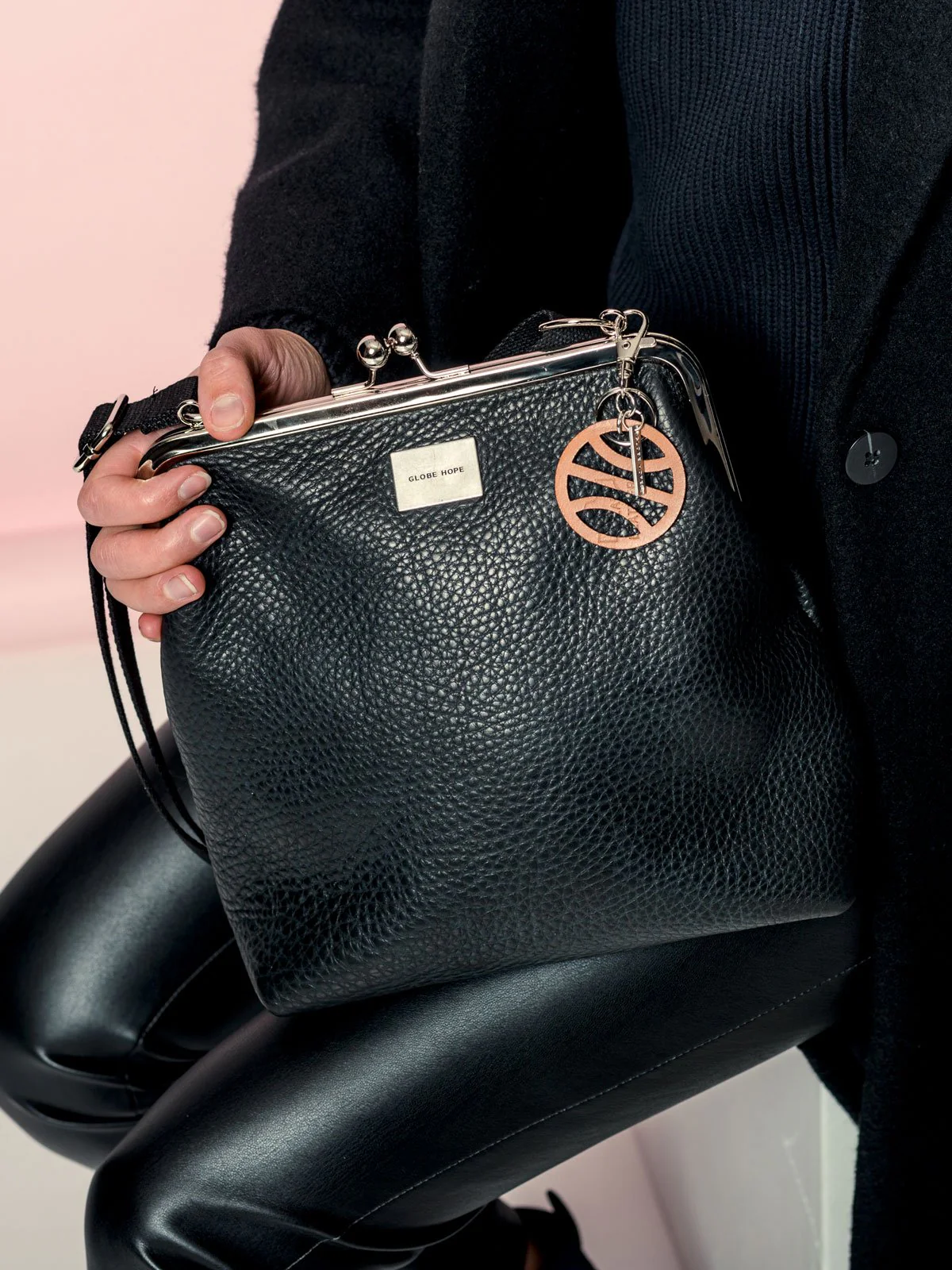 Tyyni Bag Leather Black