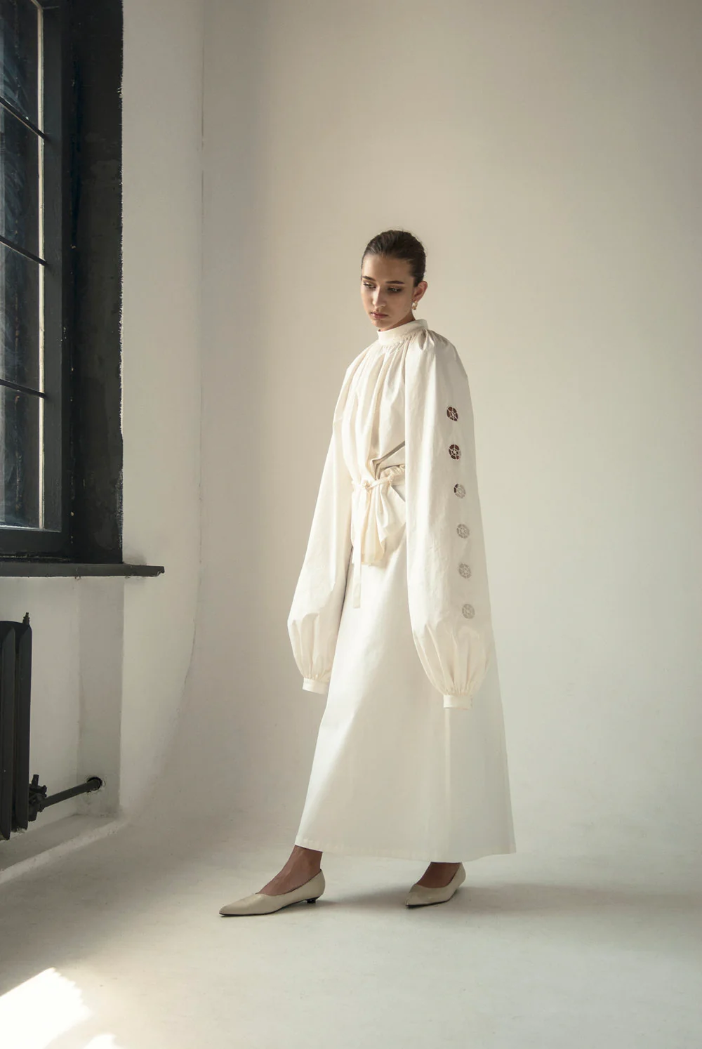 Wooden Buttons Skirt White