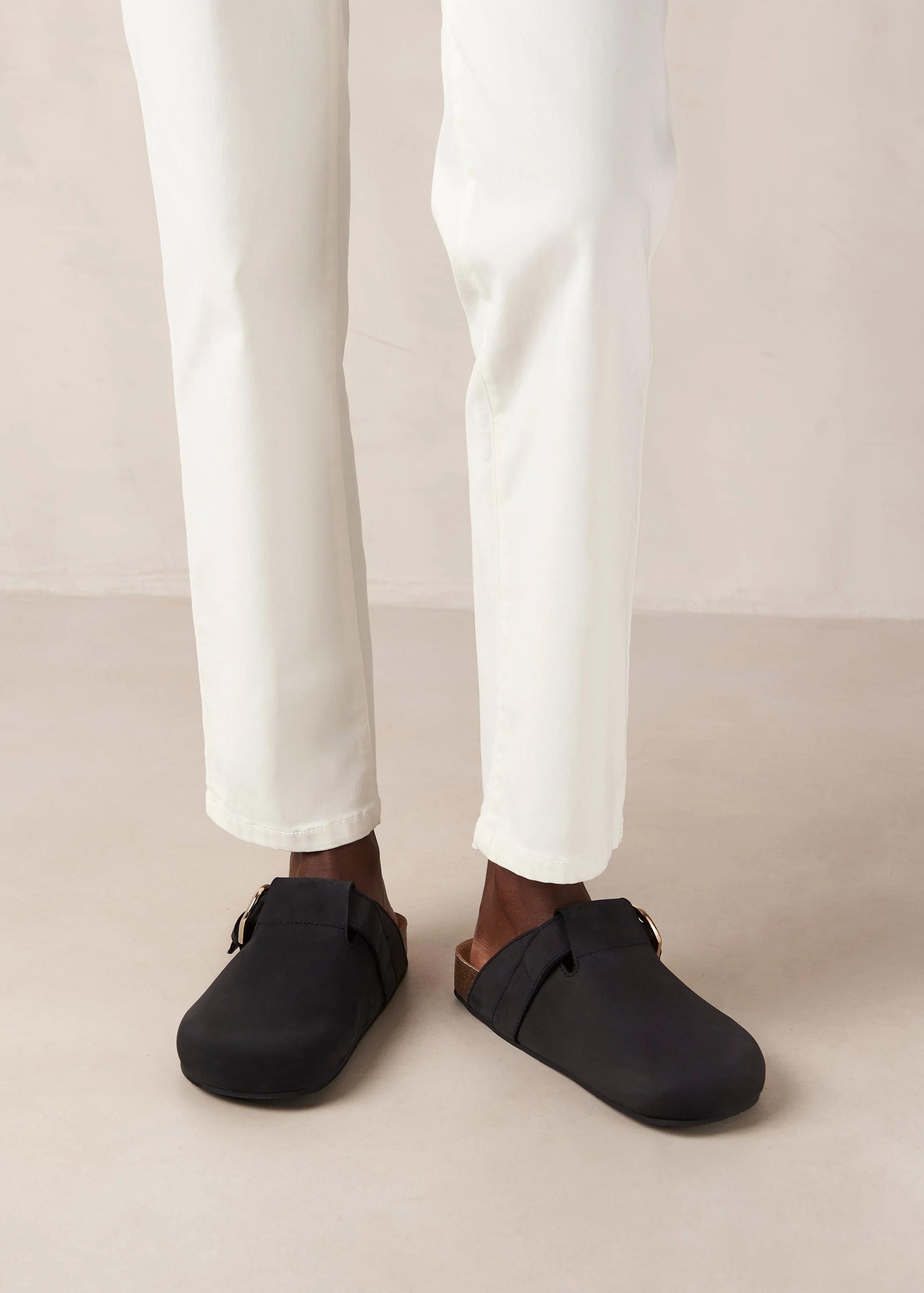 Travis Leather Mules Black