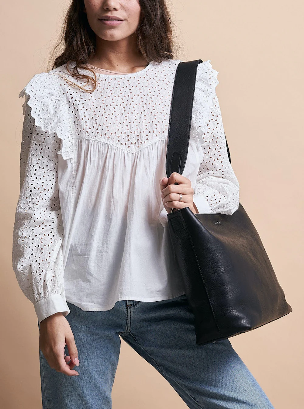 Olivia Black Stromboli Leather