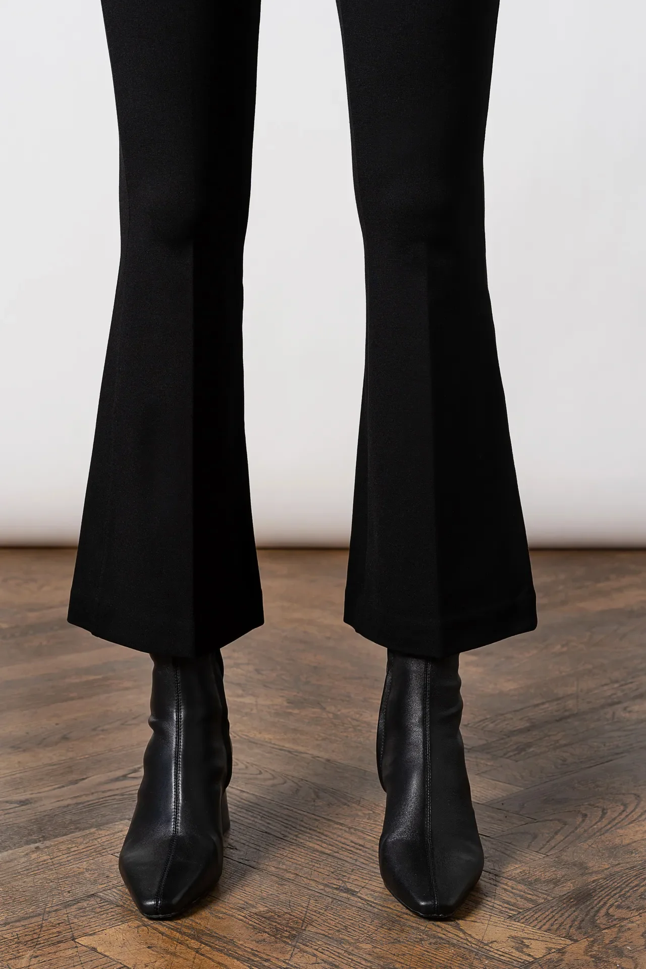 Lana Flare Pant Black