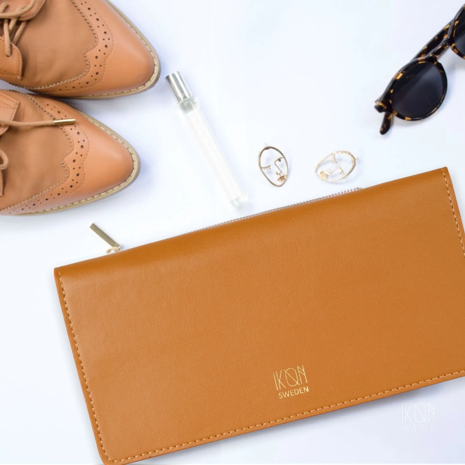 Cactus Leather Slim Wallet Cognac