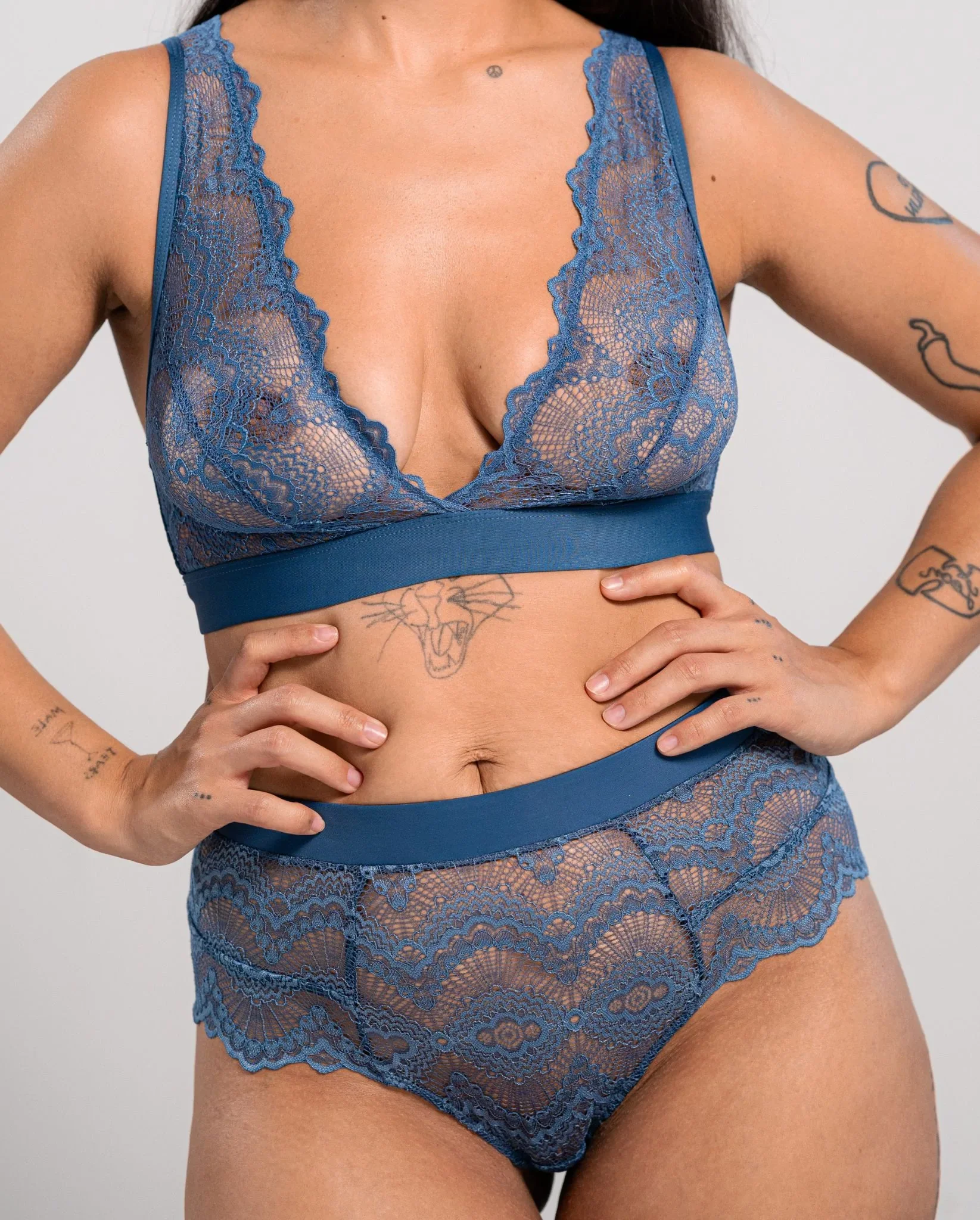 Lace Highwaist String Stormy Sky Blue