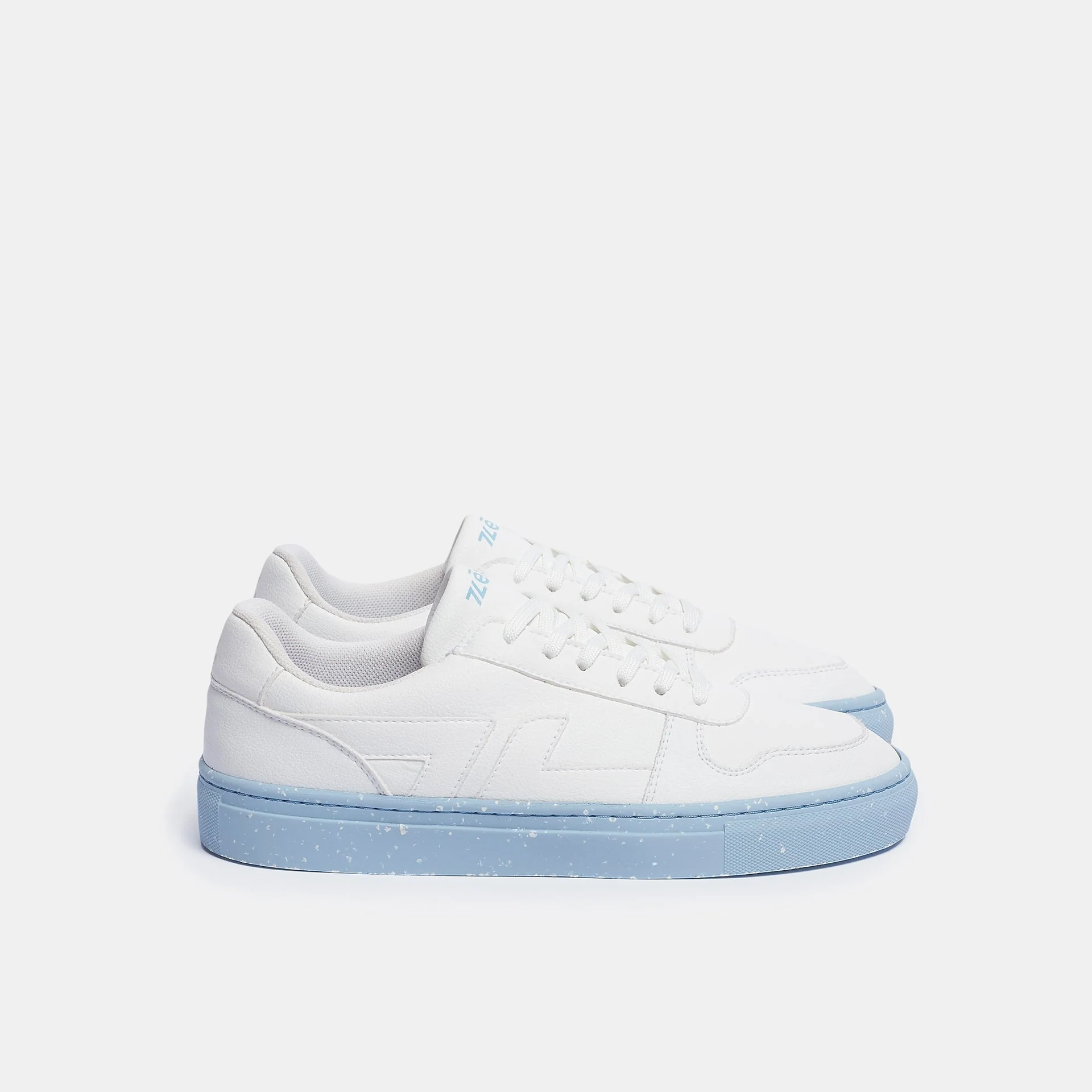 Alpha Bicolors Azul Sneakers