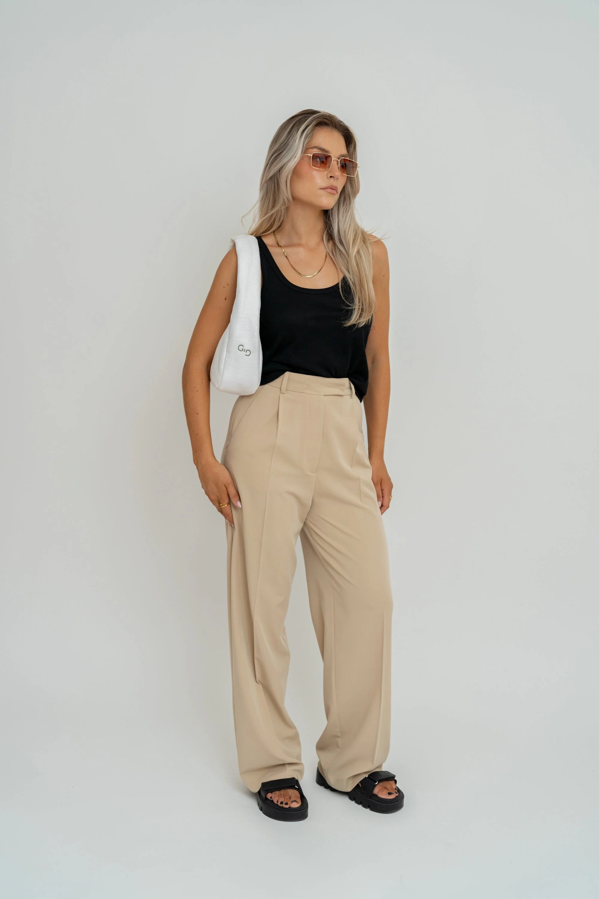 Pillow Shoulder Bag Mini White