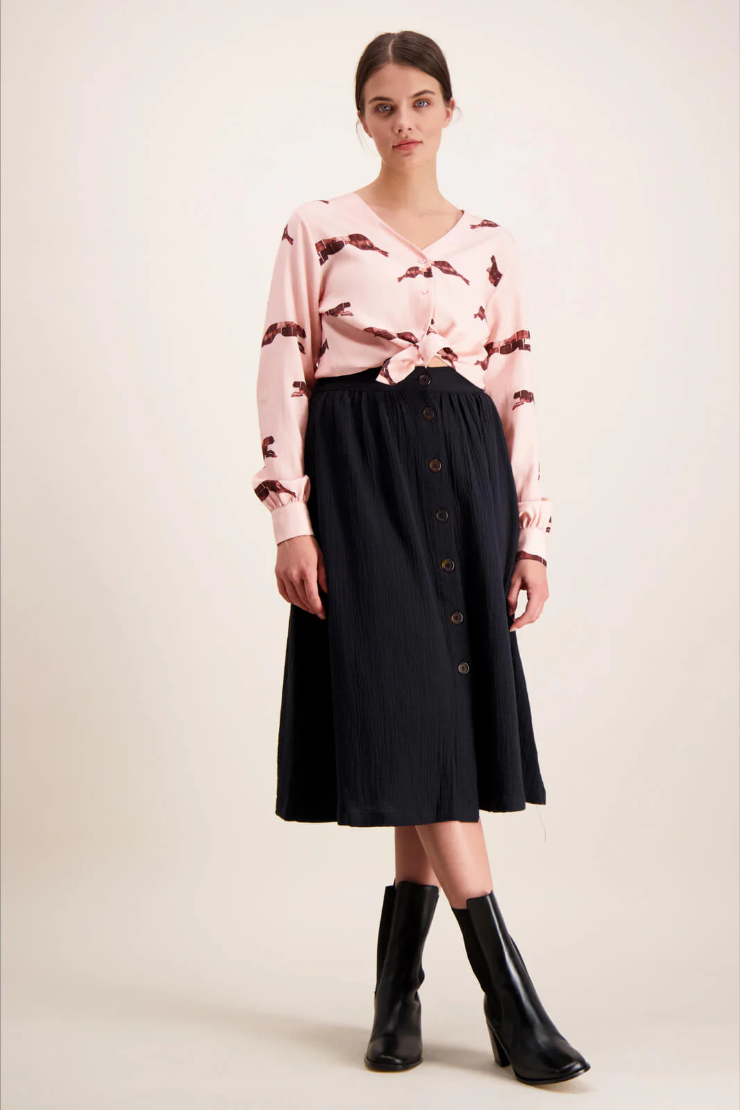 Button Skirt Black