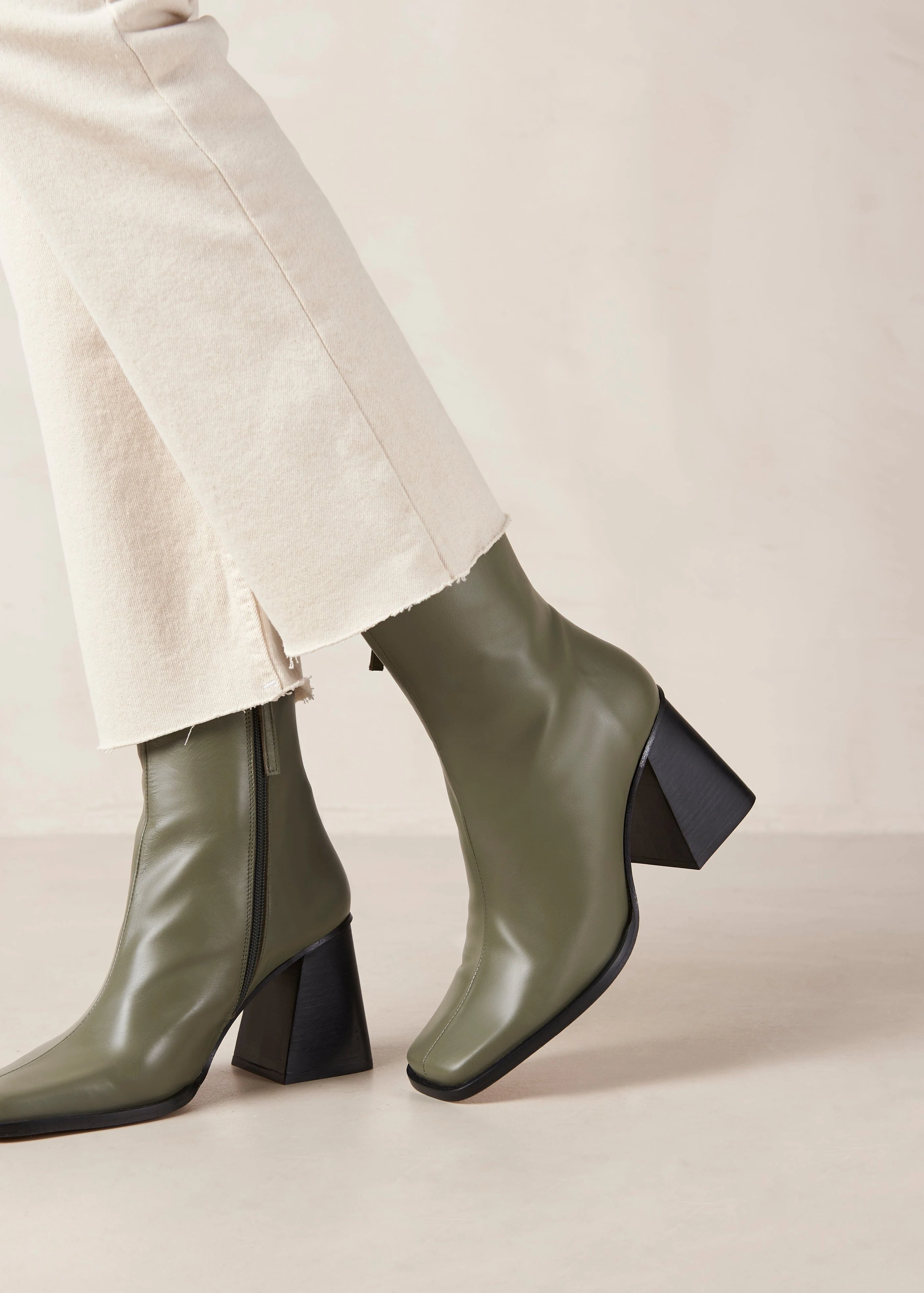 South Leather Boots Dusty Olive Green