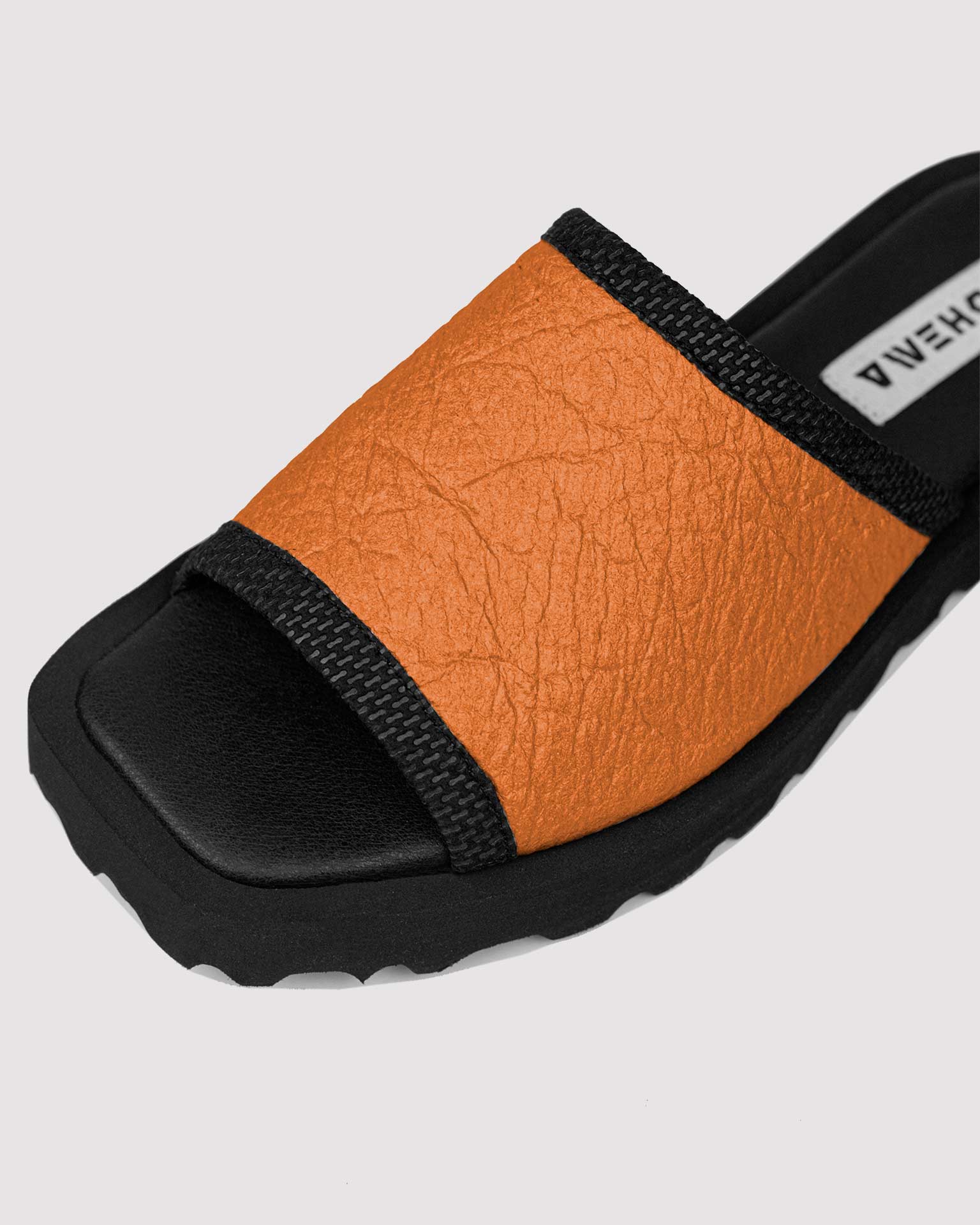 Pina Flat Slides Pinatex®