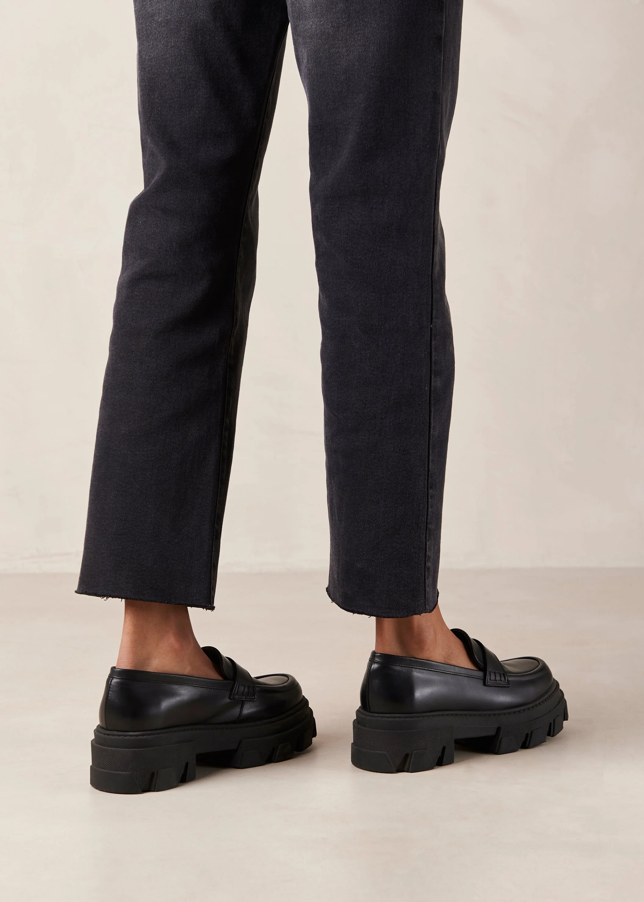 Trailblazer Chunky Loafers Black