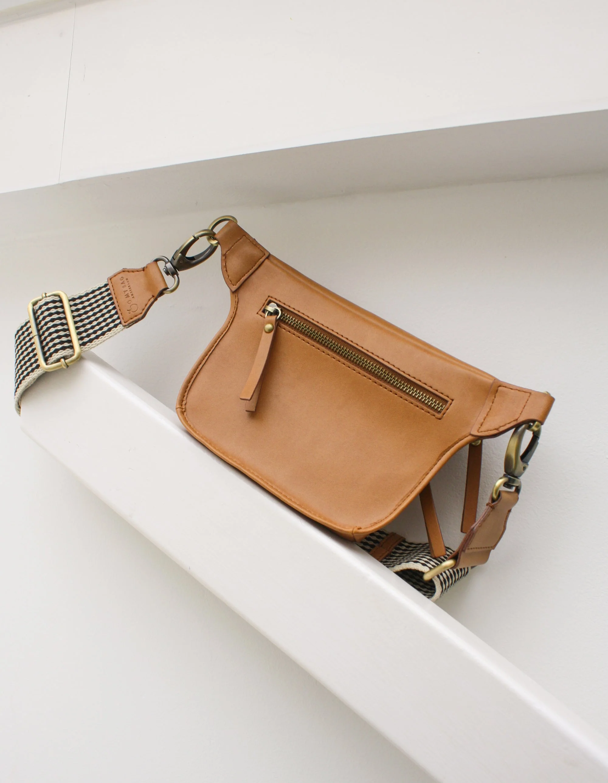 Beck's Bum Bag Apple Leather Cognac