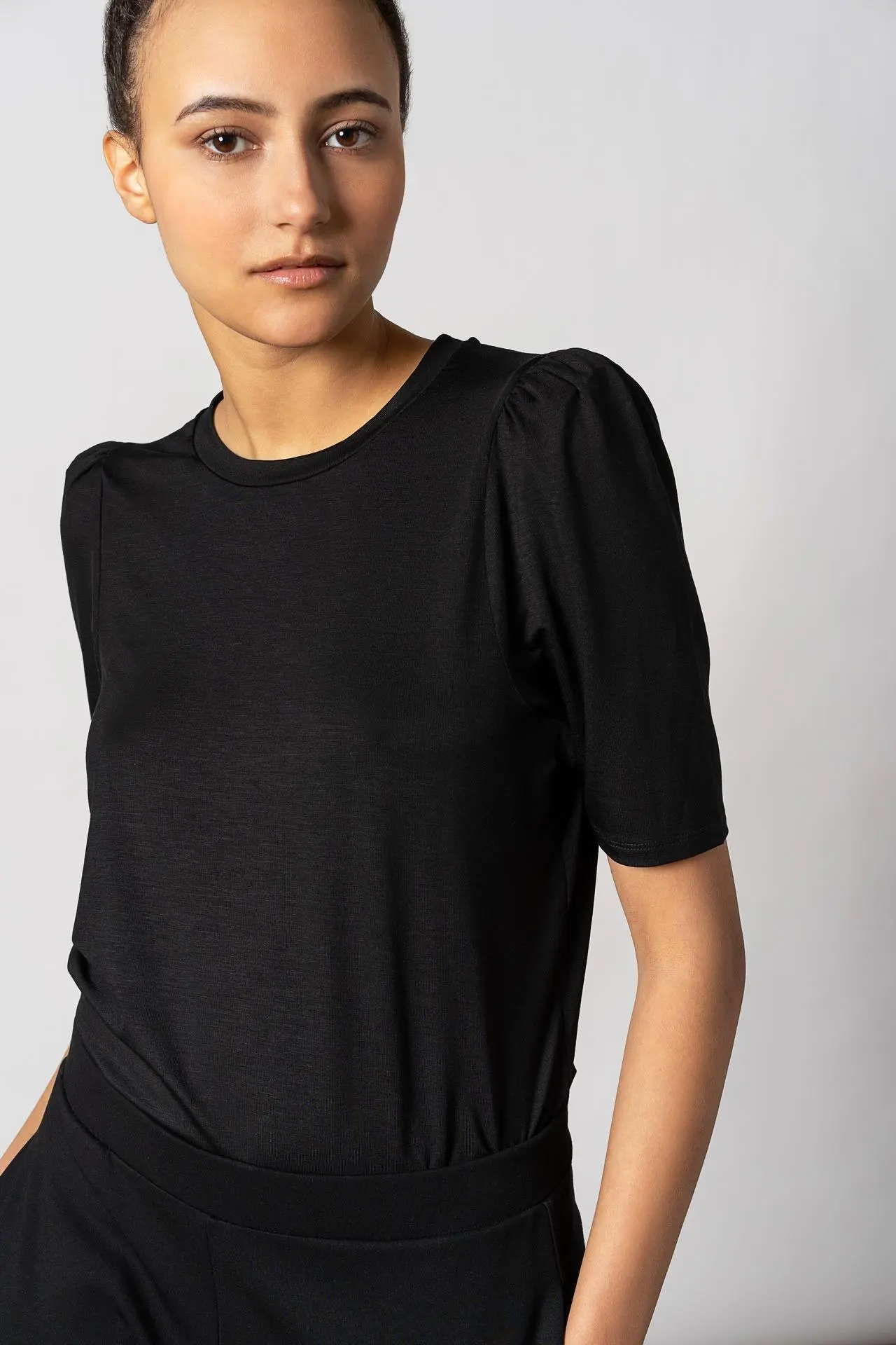 Tu Puff Sleeve Top Black
