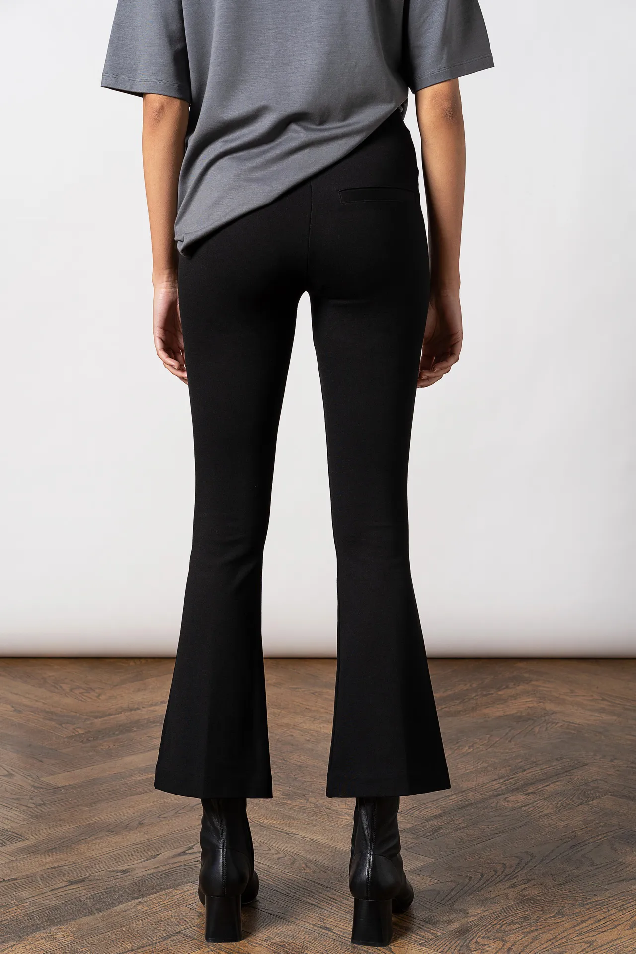 Lana Flare Pant Black