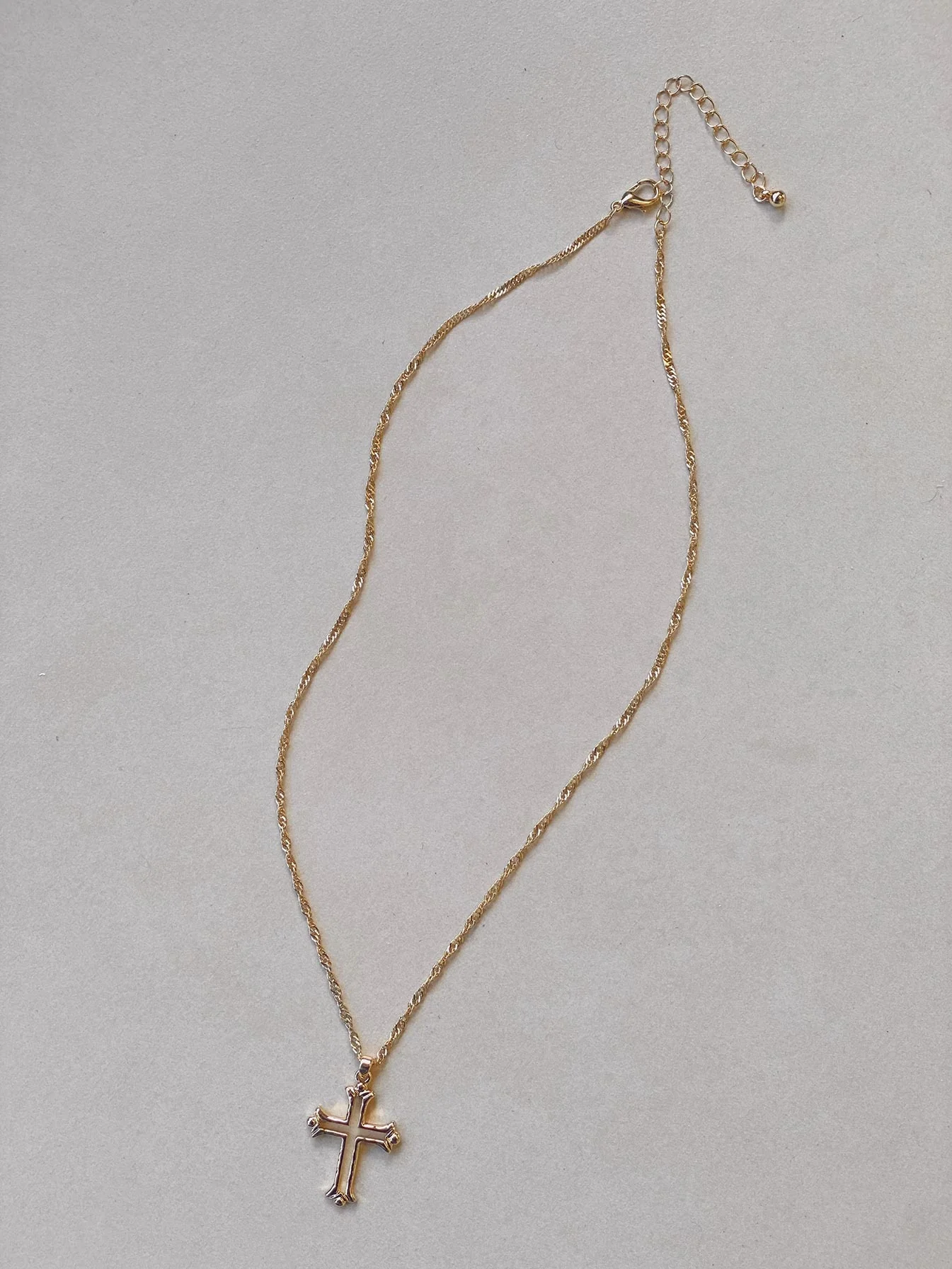 Elizondo Necklace Gold