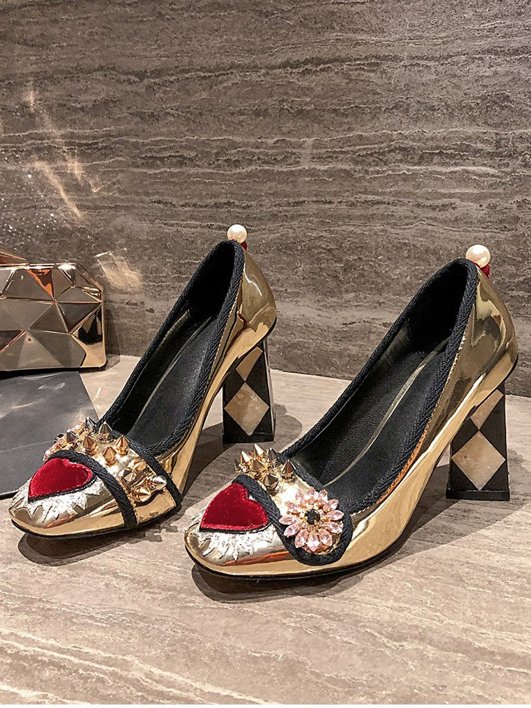 Sweet Heart Rivet Chunky Heel  Vinatge Shoes