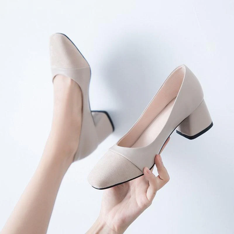 Women's Heel Pointed Cap-Toe Chunky Heel PU Leather
