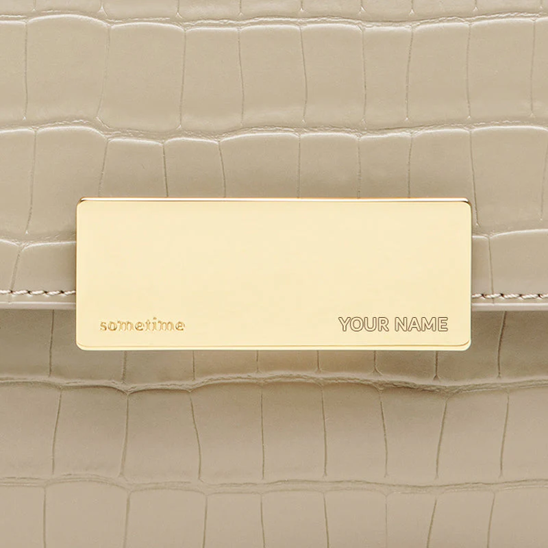 Gaia Crossbody Saddle Bag