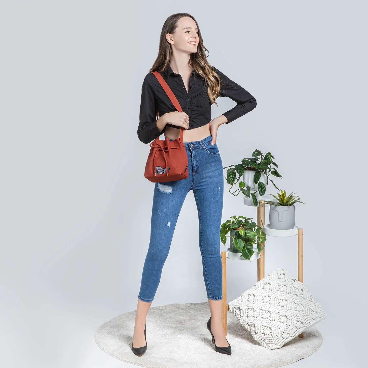 Furry Bucket 73 Crossbody bag