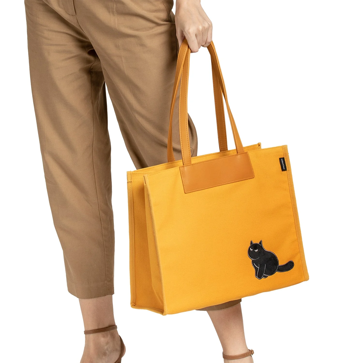 Furry Bag 37 (VV) Tote Bag