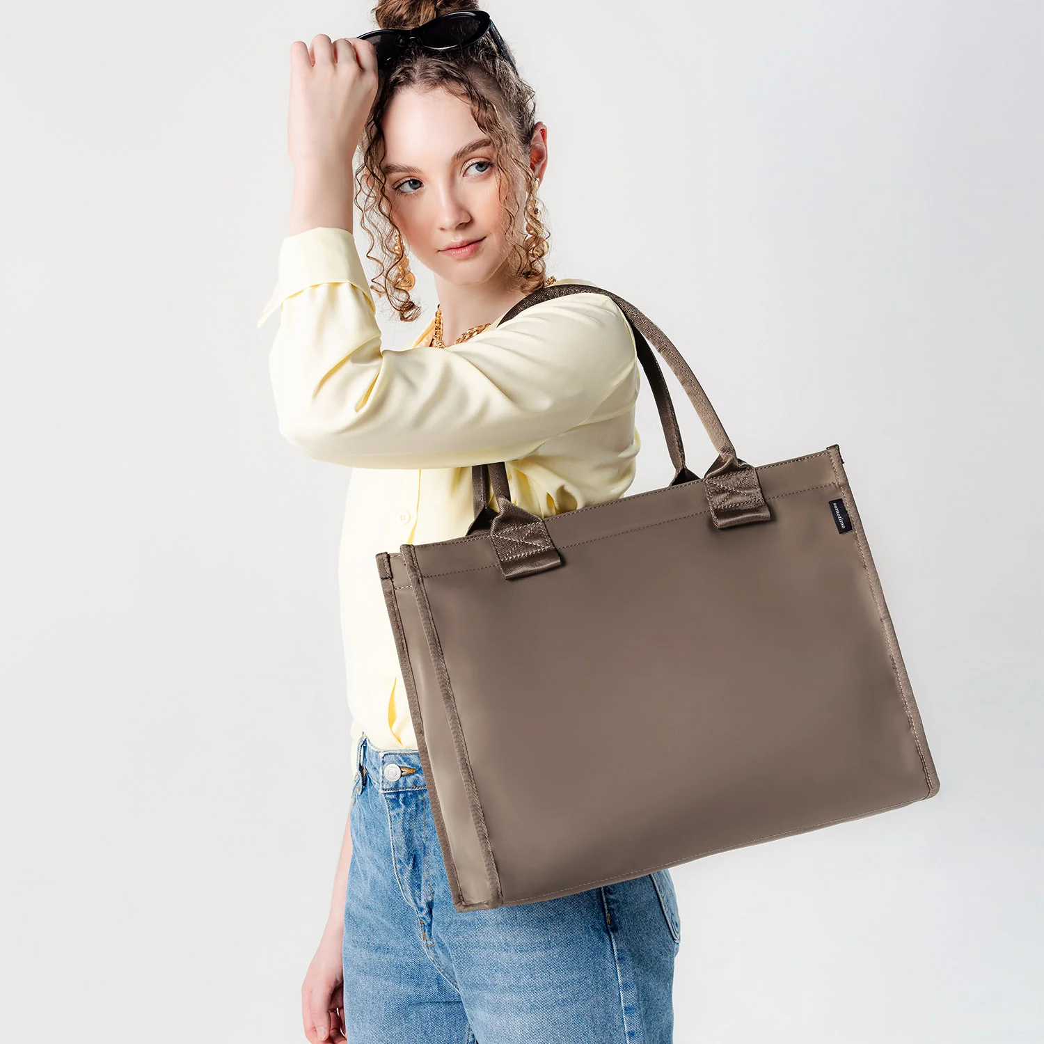 Super Estela Air Tote Bag