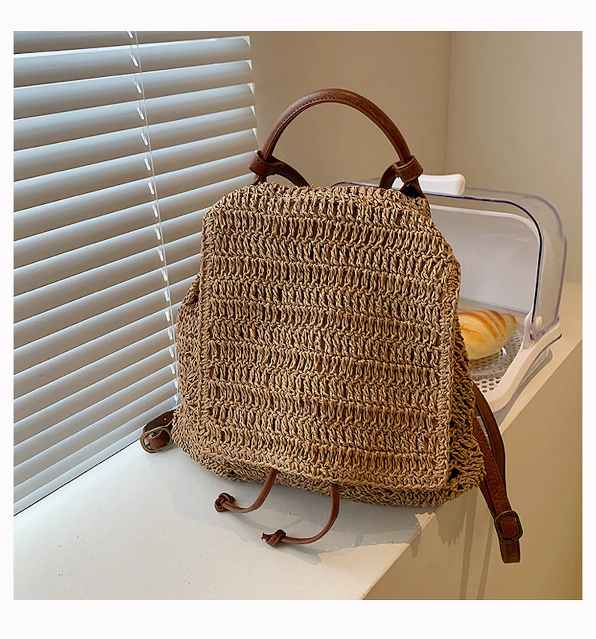 Handbags Straw Backpack with Leather Strap