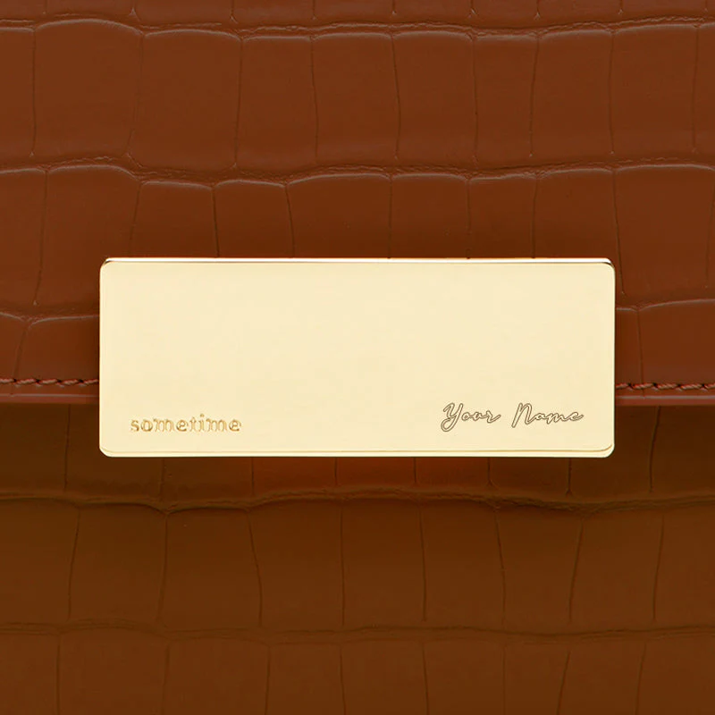 Gaia Crossbody Saddle Bag