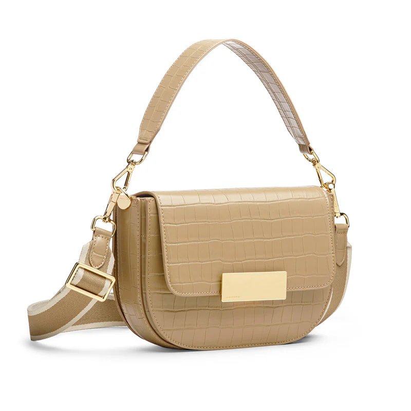 Gaia Crossbody Saddle Bag